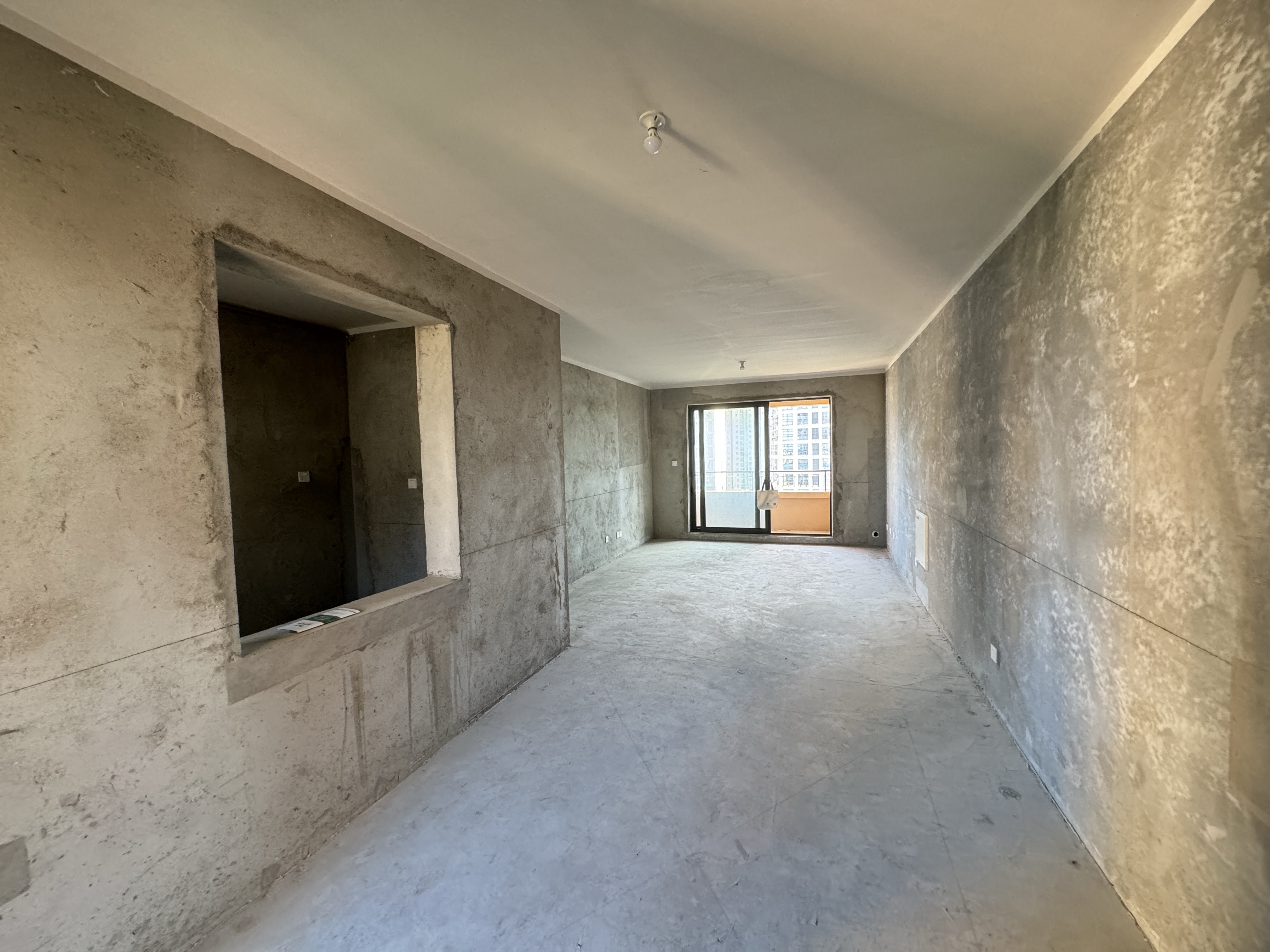 保利香槟国际 4室2厅2卫 139m&sup2;