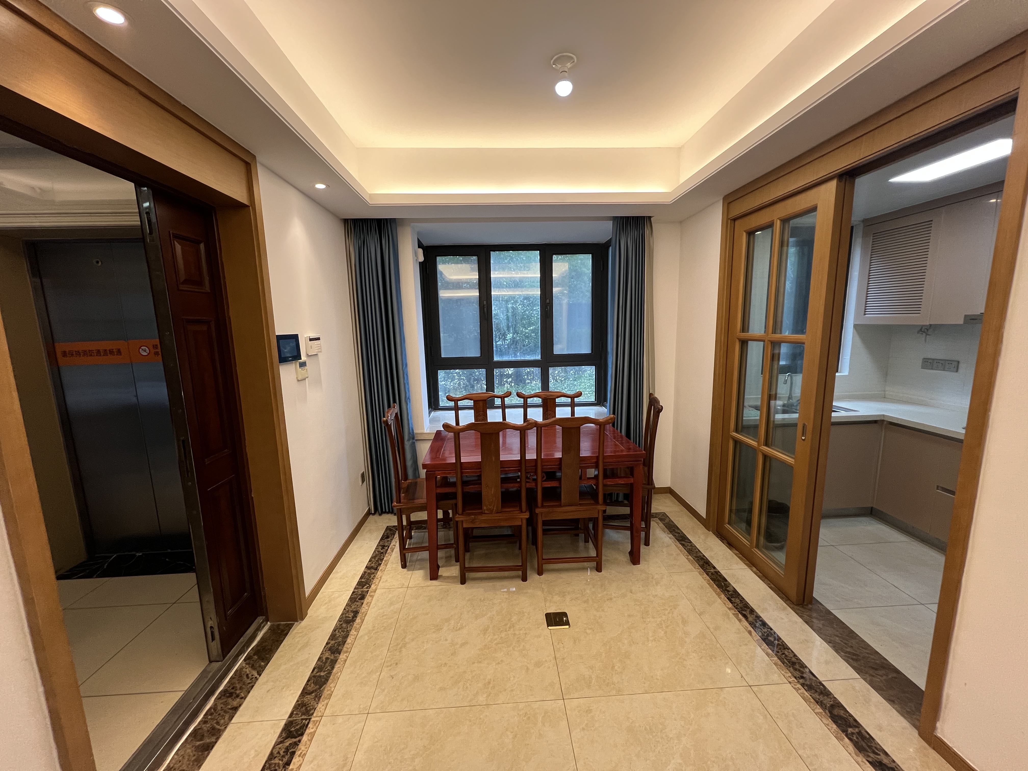 中南漫悦湾 3室2厅2卫 109.00m²