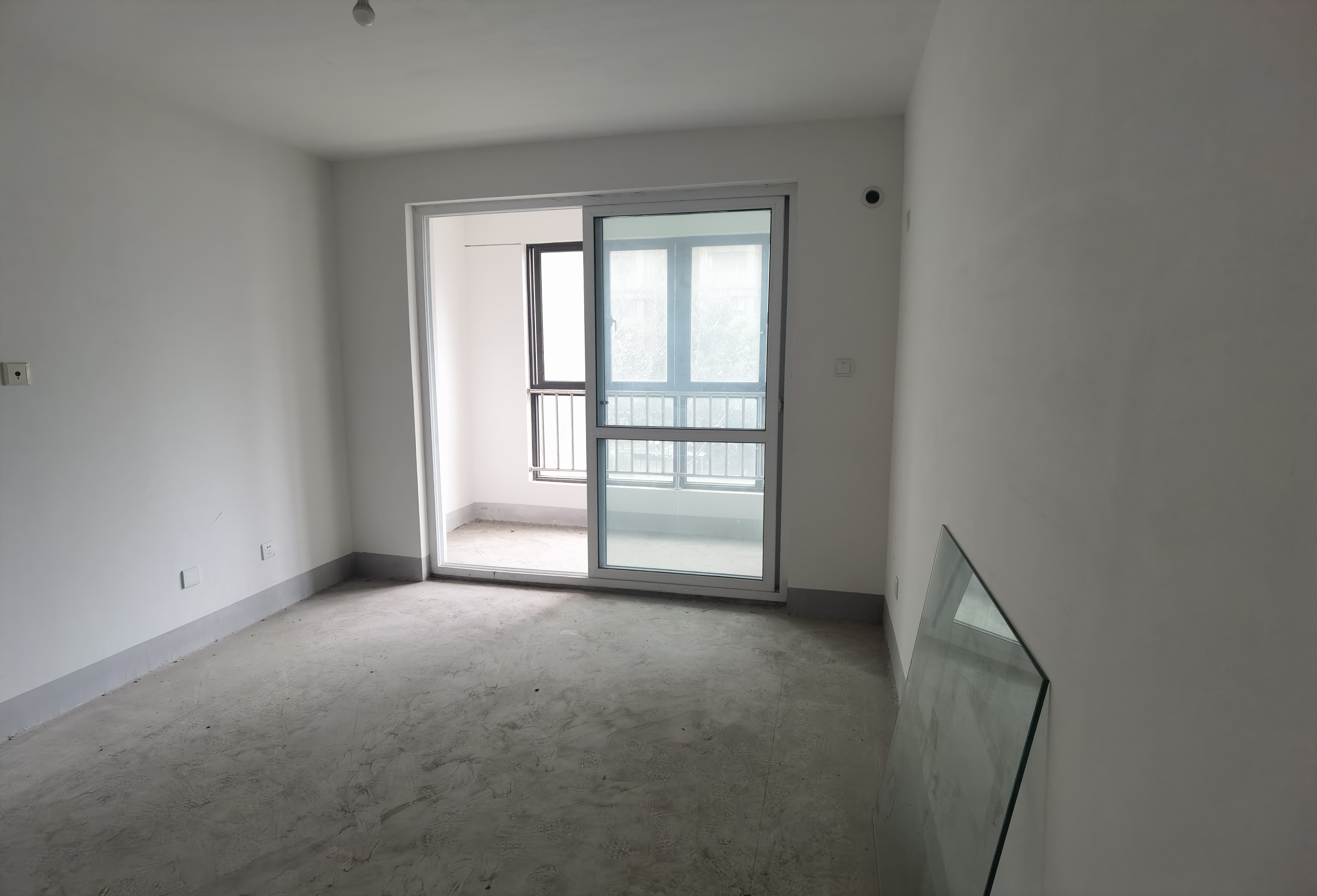 临江家园 2室1厅1卫 103.71m²