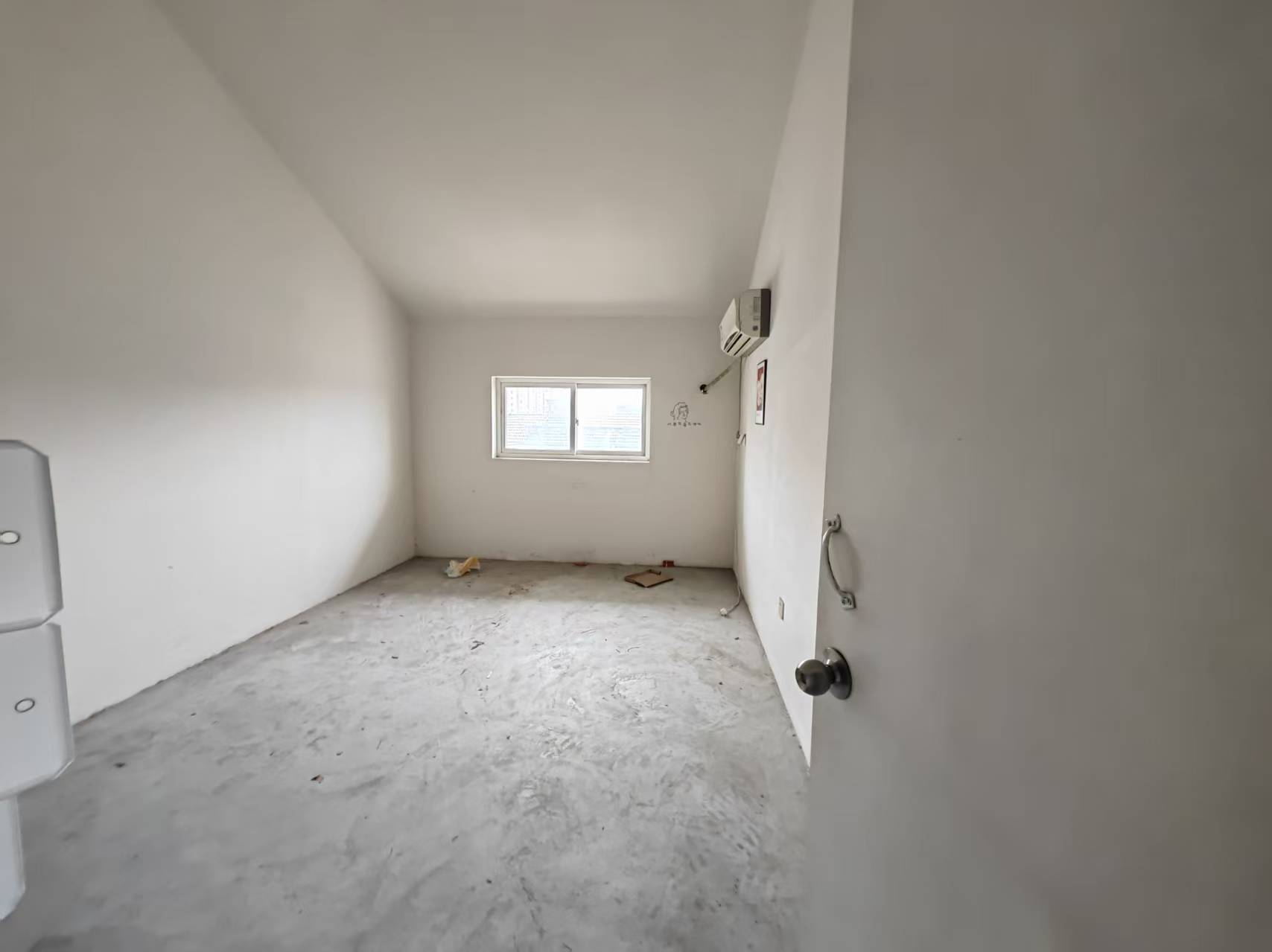 永和花苑 4室2厅1卫 146.00m²