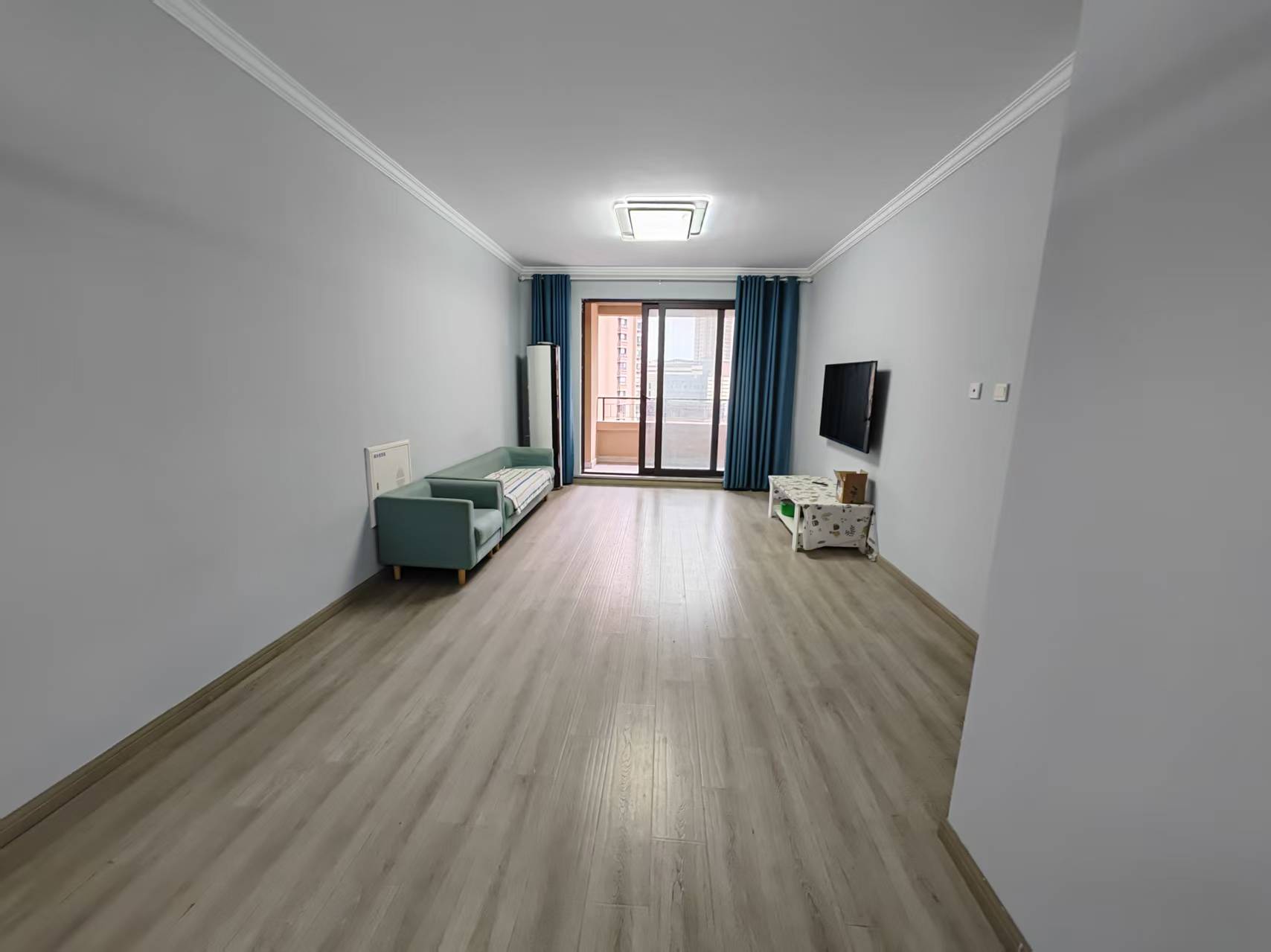 保利香槟国际 3室2厅2卫 120.00m&sup2;