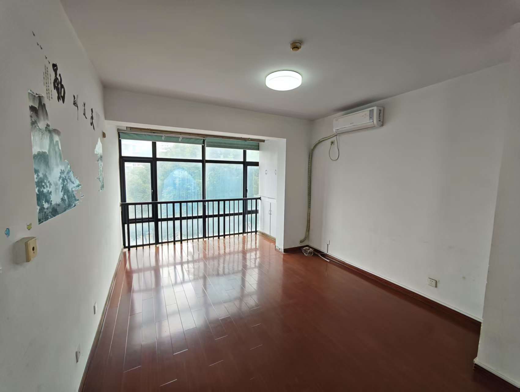 中南世纪城南区 1室1厅1卫 85.00m²
