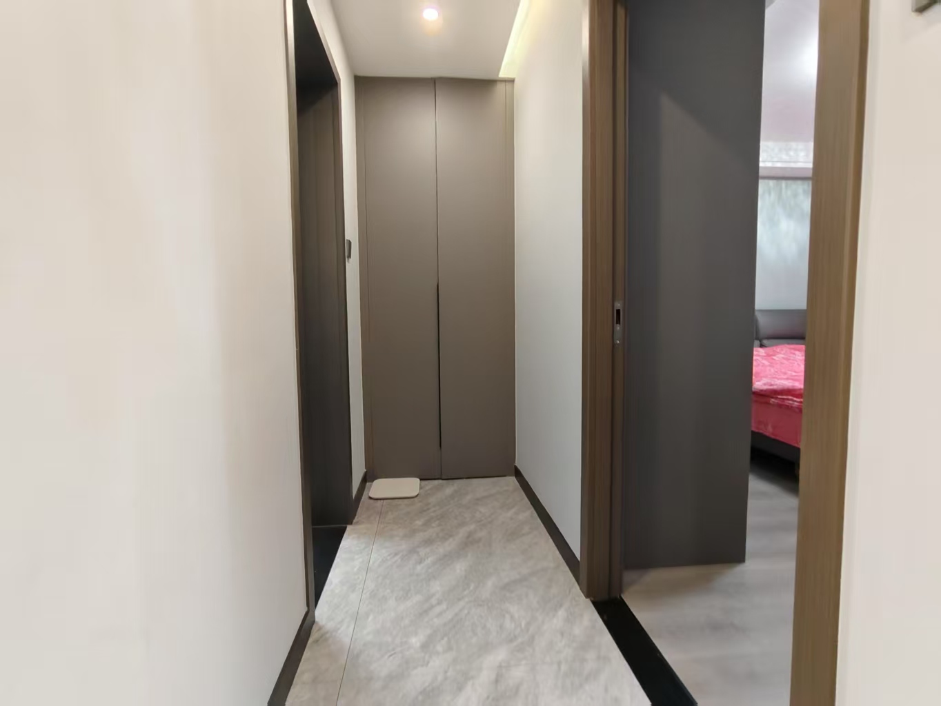 鸿运城市花苑 2室2厅1卫 79.00m&sup2;