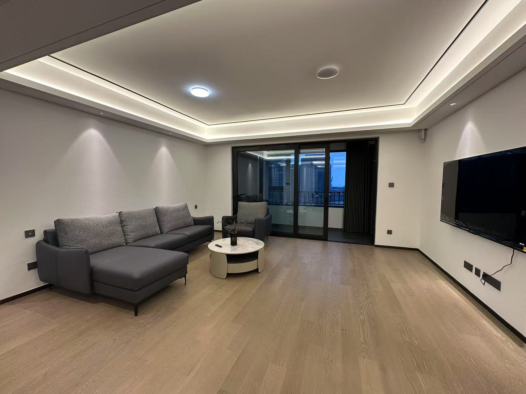 滨江道静园 3室2厅2卫 125.04m²