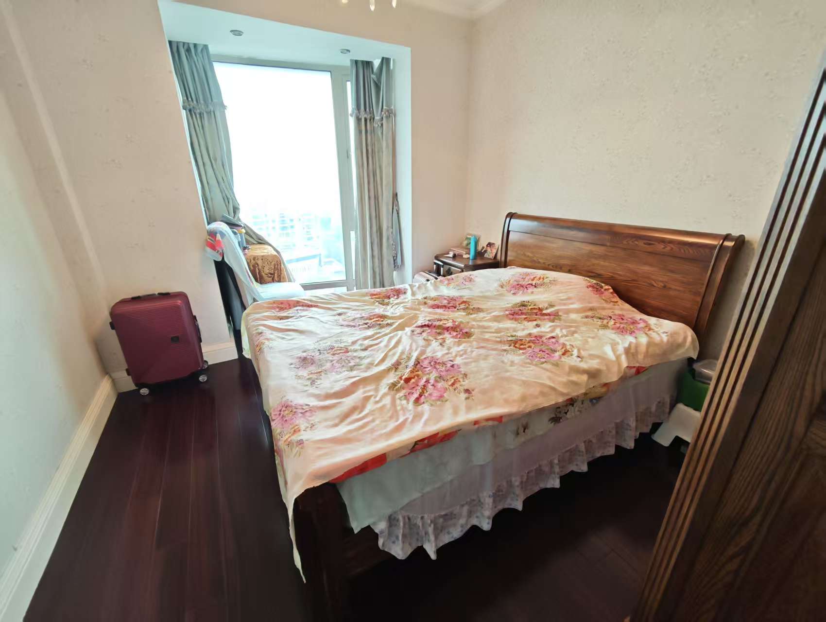 绿城玉兰公寓 3室2厅1卫 121.58m&sup2;