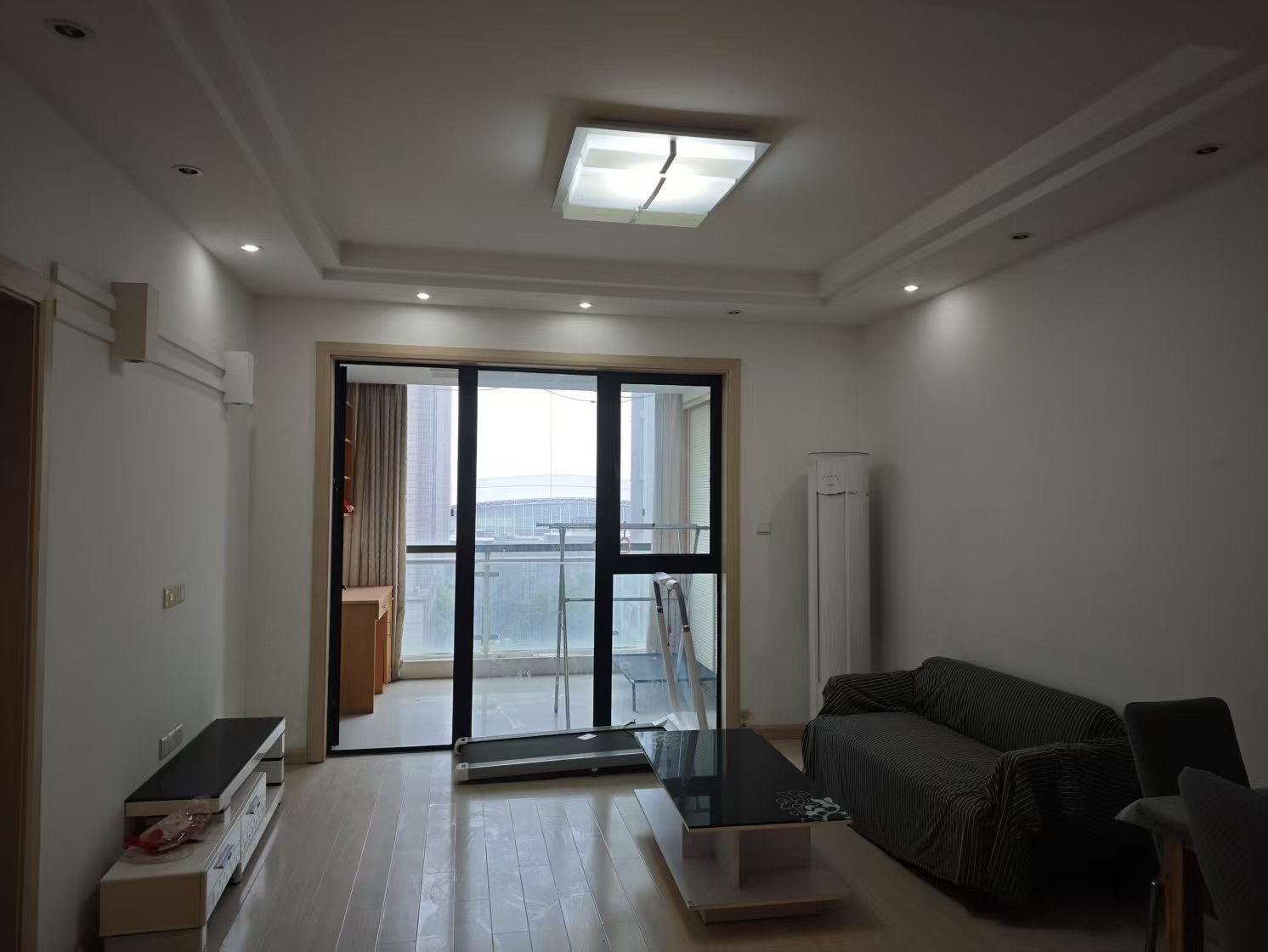 中南世纪城北区 1室1厅1卫 78m&sup2;