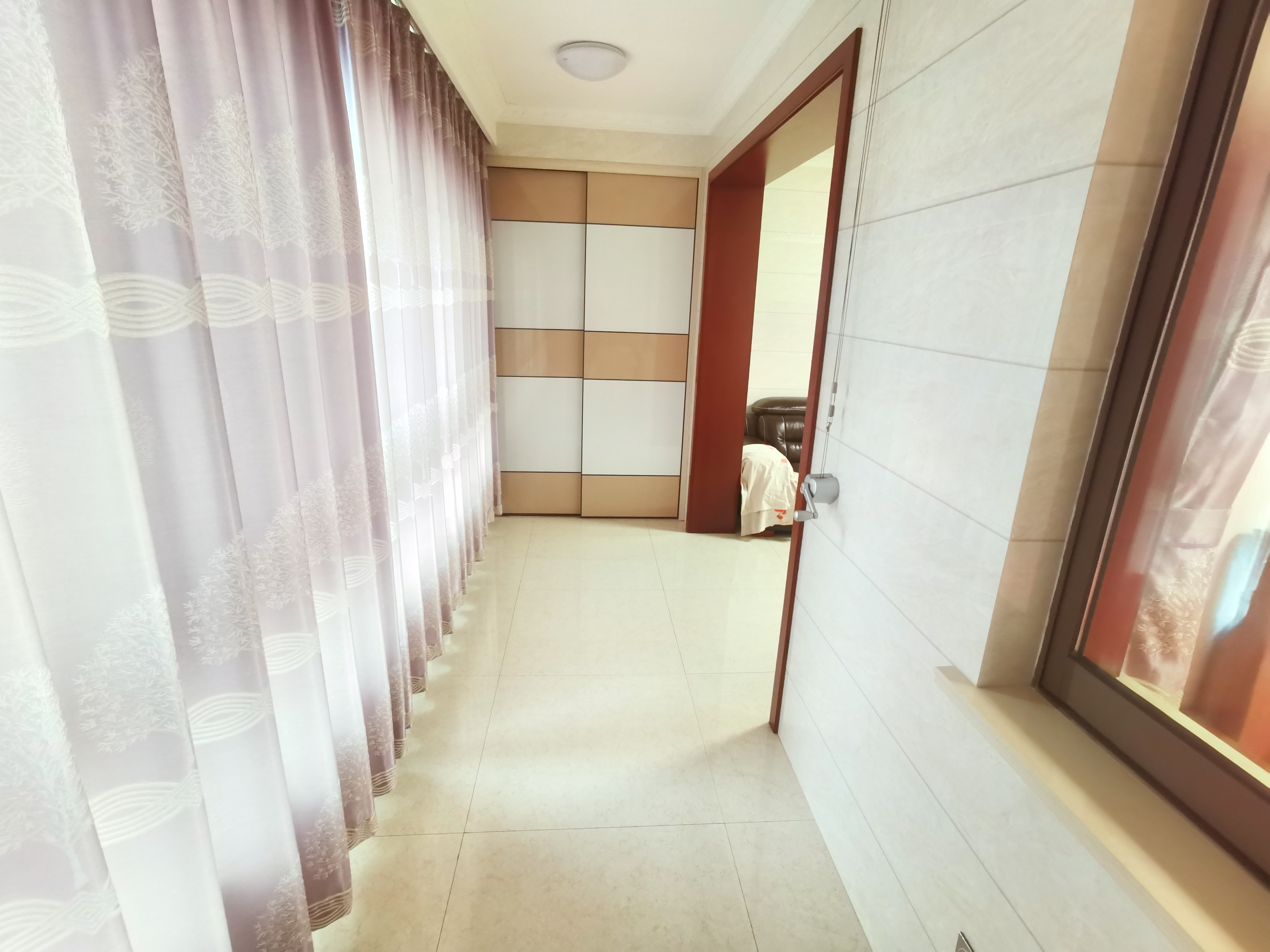 万濠星城 3室2厅1卫 98.04m&sup2;
