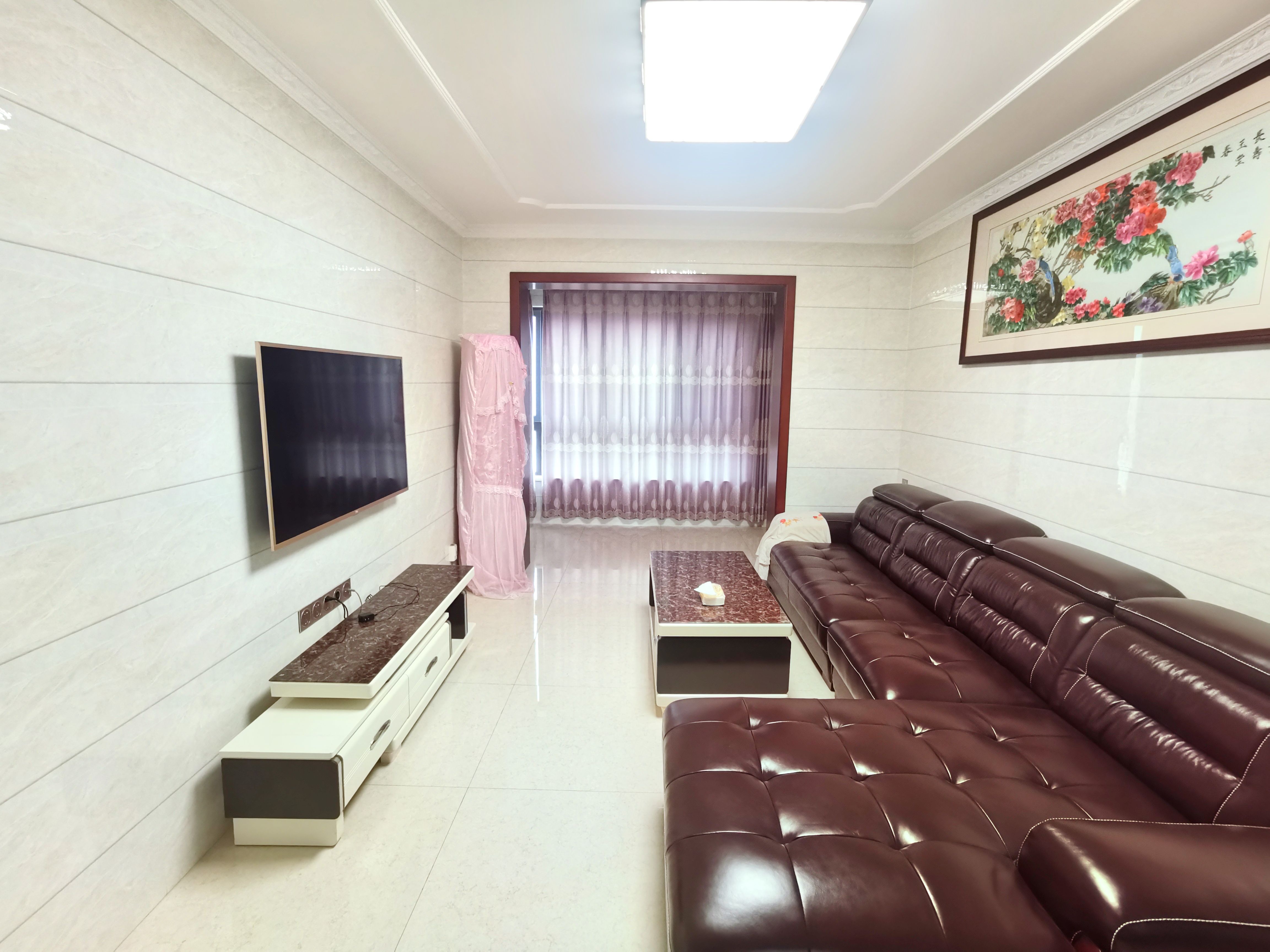 万濠星城 3室2厅1卫 98.04m²