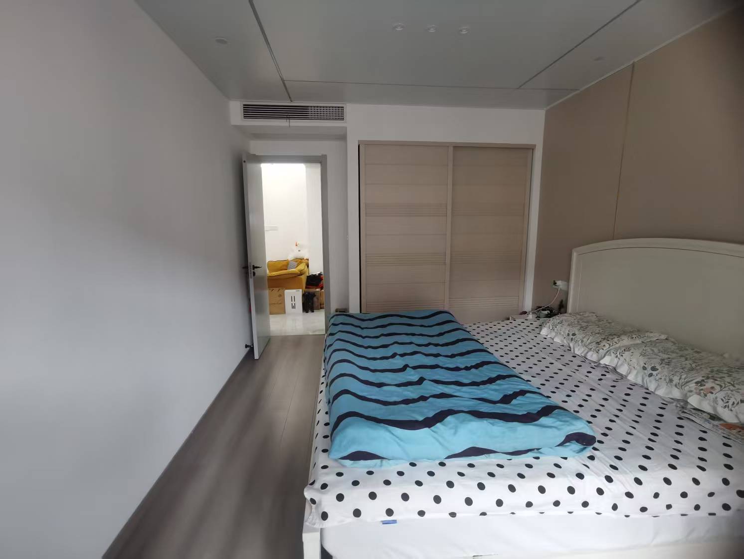 莘园路51号 2室1厅1卫 75m&sup2;