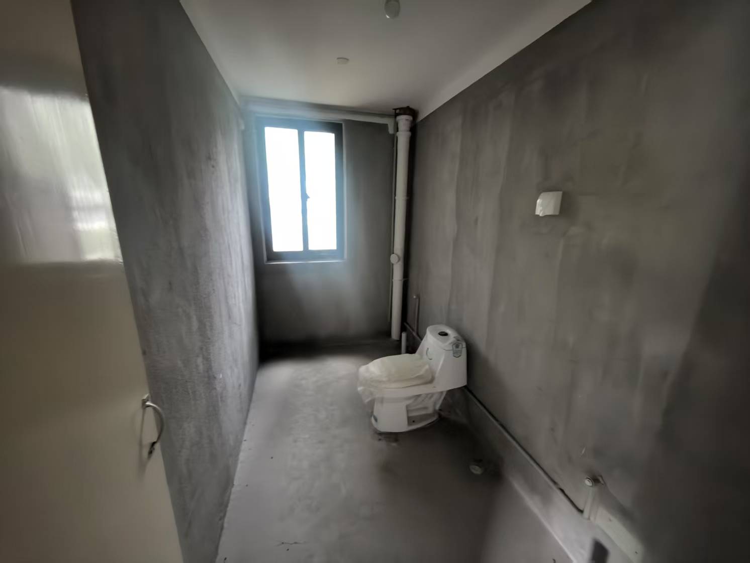 新城新苑 1室1厅1卫 57.80m²