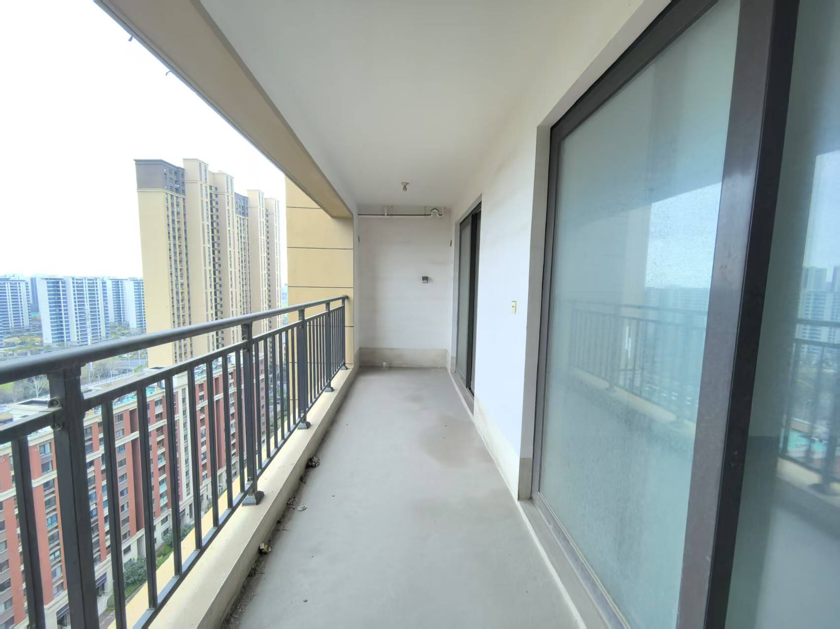 新城香溢紫郡 4室2厅2卫 138m&sup2;