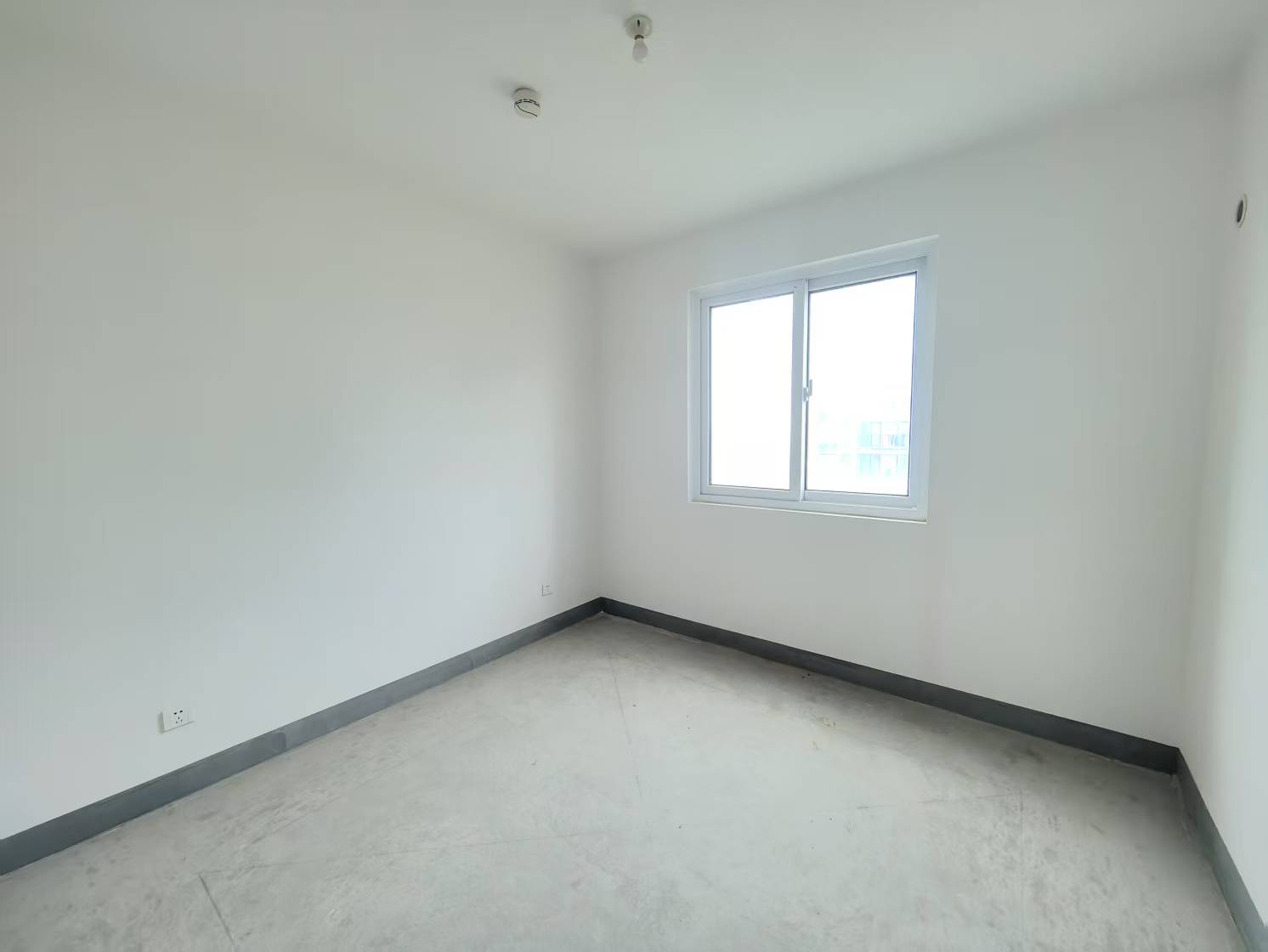 新城香溢紫郡 4室2厅2卫 138m&sup2;