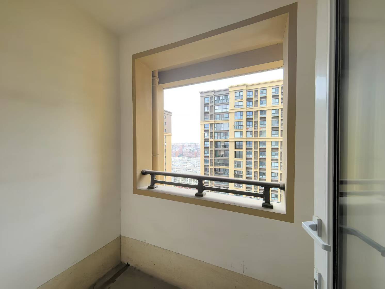 新城香溢紫郡 4室2厅2卫 138m&sup2;