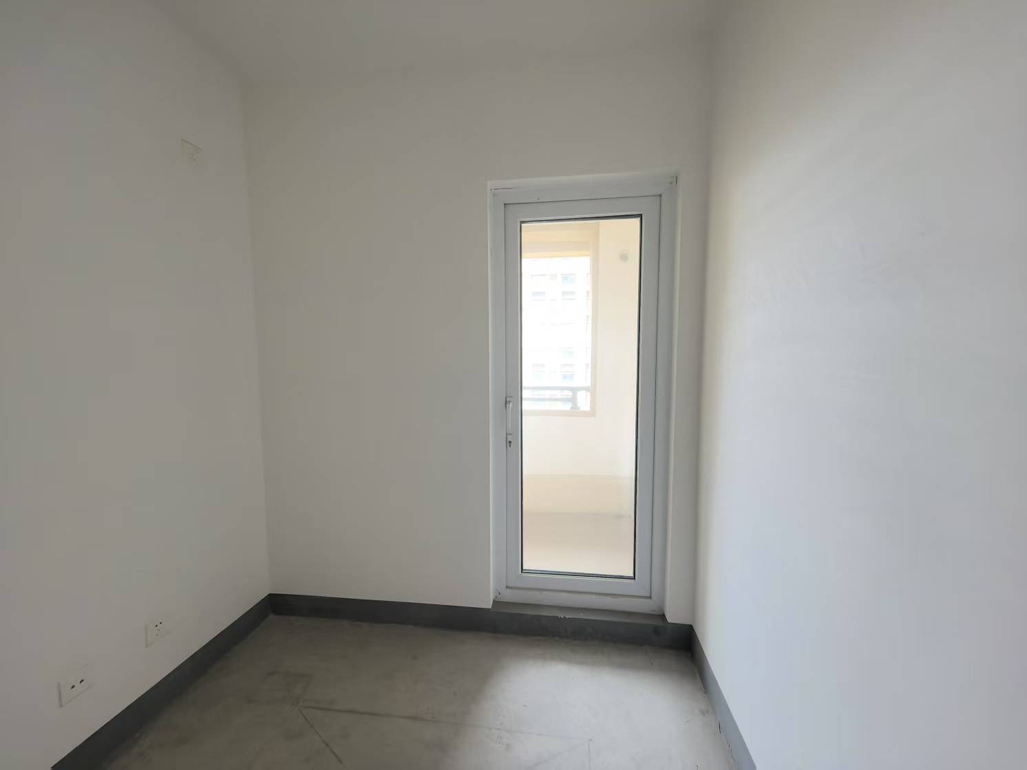 新城香溢紫郡 4室2厅2卫 138m&sup2;