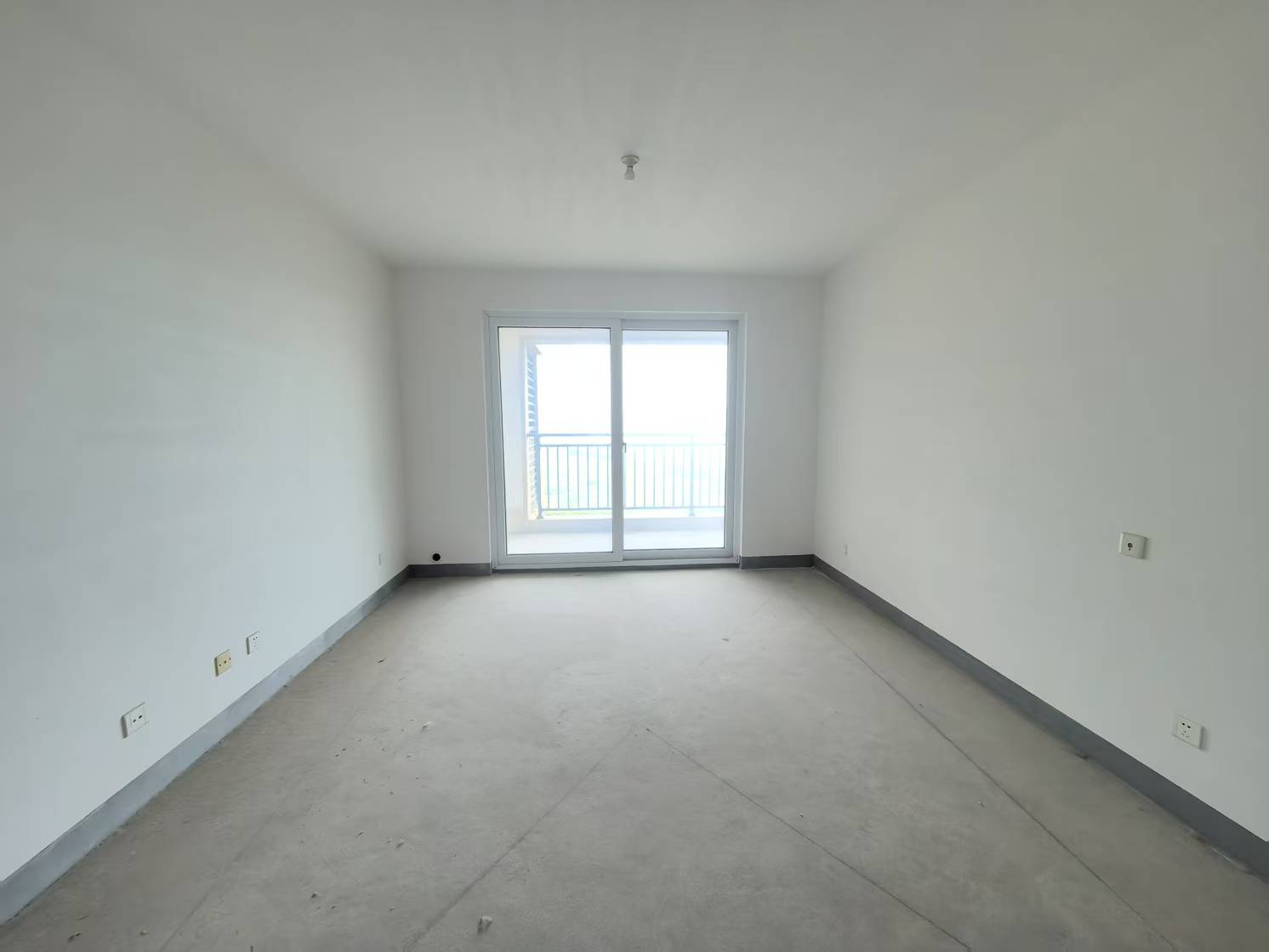 新城香溢紫郡 4室2厅2卫 138m²