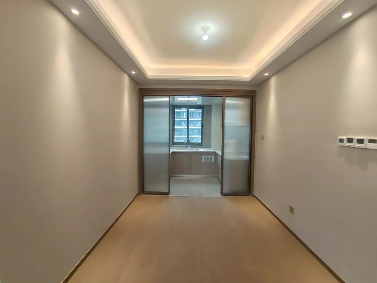 长泰滨河国际 3室2厅2卫 127.77m²