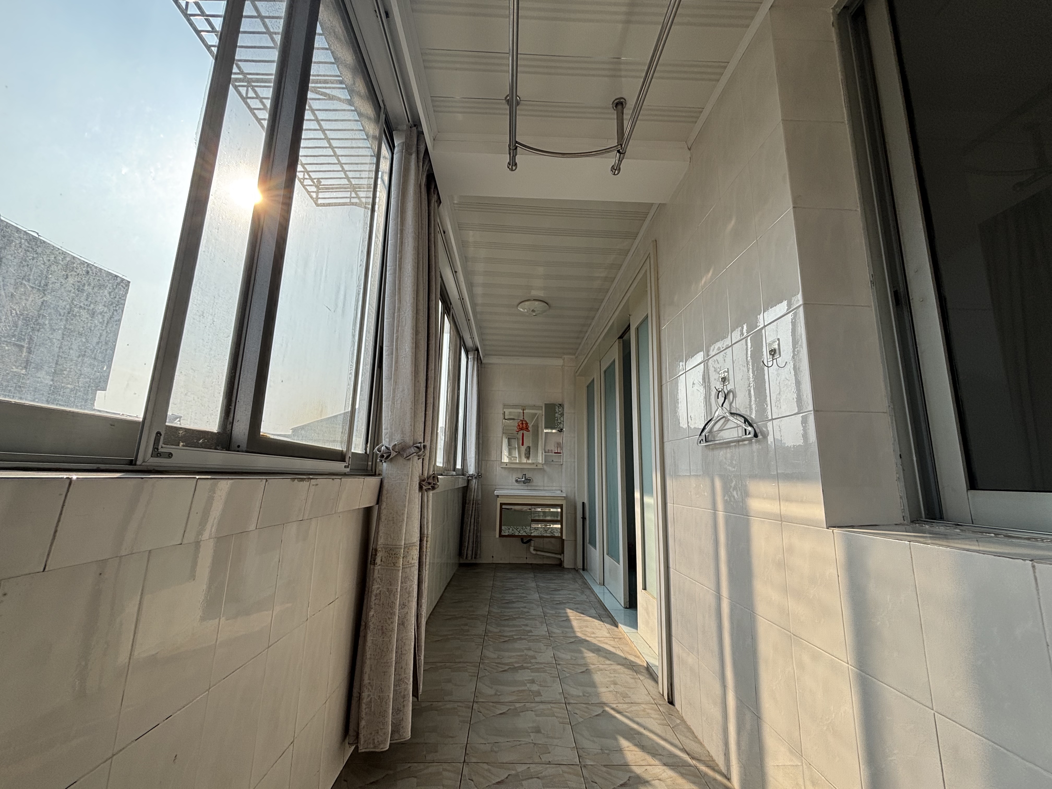 金和小区 2室2厅1卫 85m&sup2;