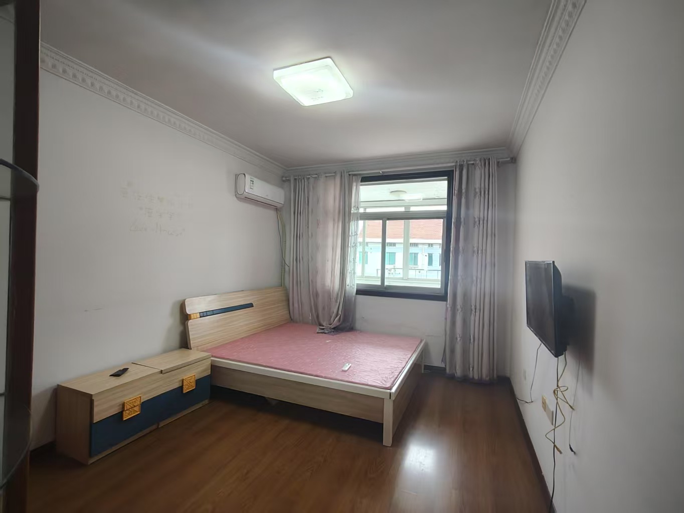 金和小区 2室2厅1卫 85m²