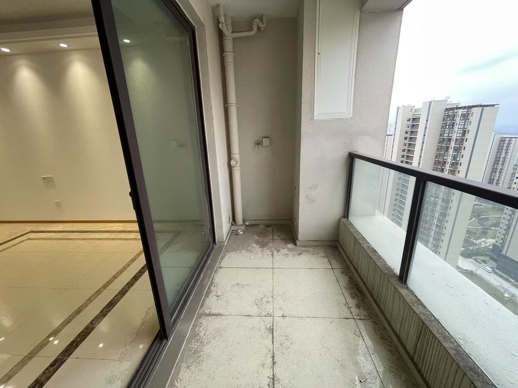 云樾东方 3室2厅1卫 94.36m&sup2;