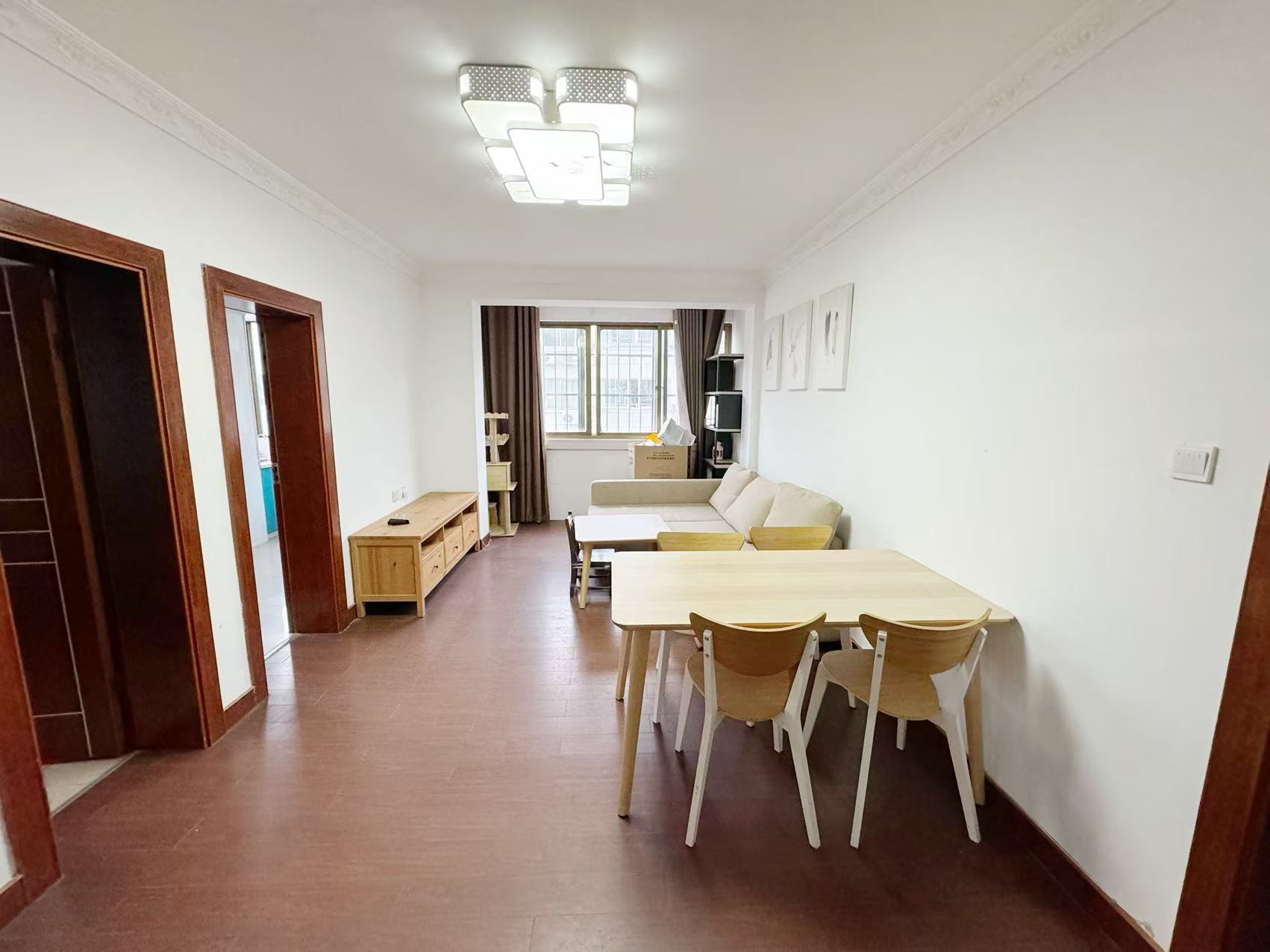 北濠桥东村 2室1厅1卫 75.00m²