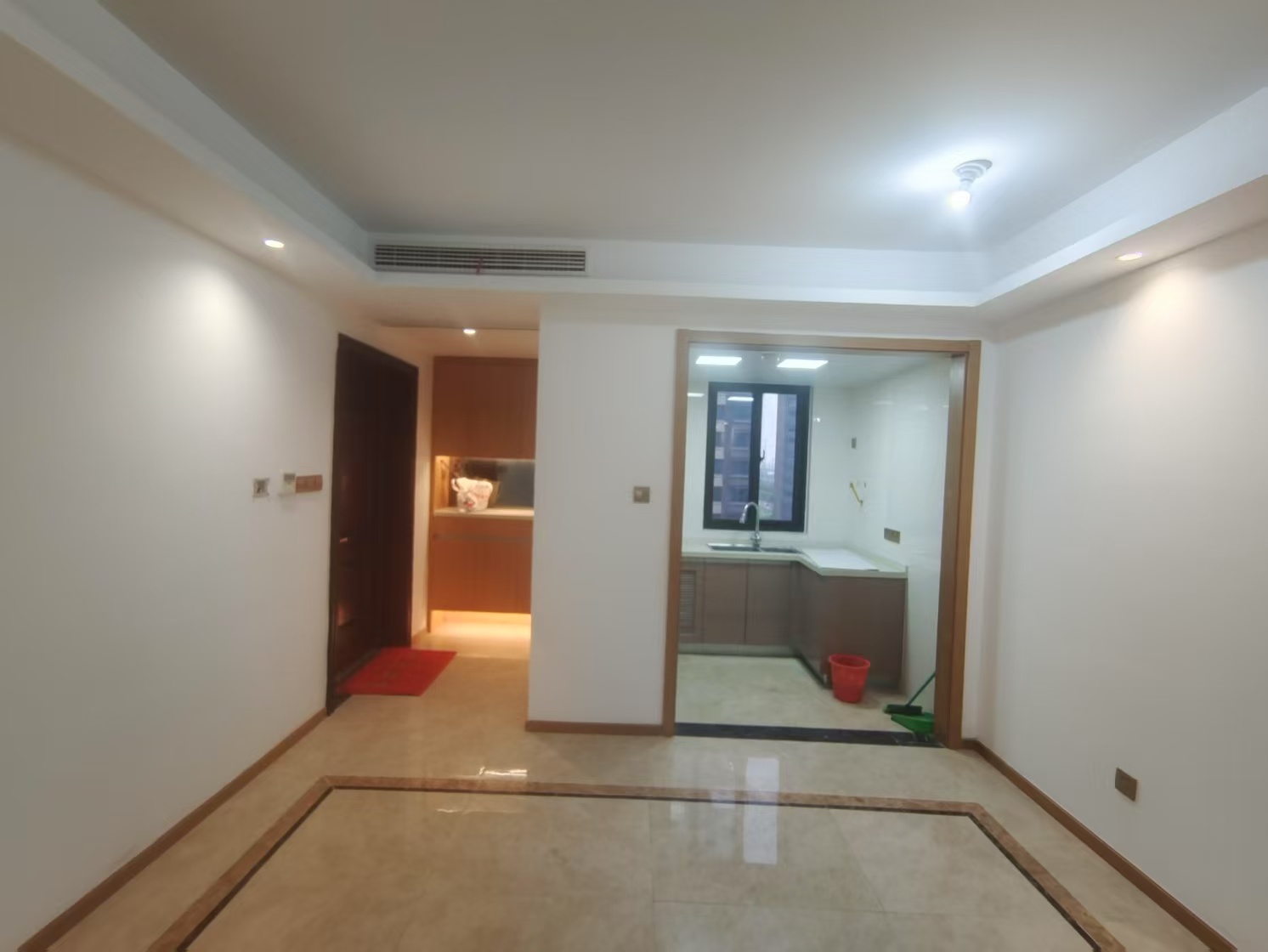 林肯公园 3室2厅2卫 113m²