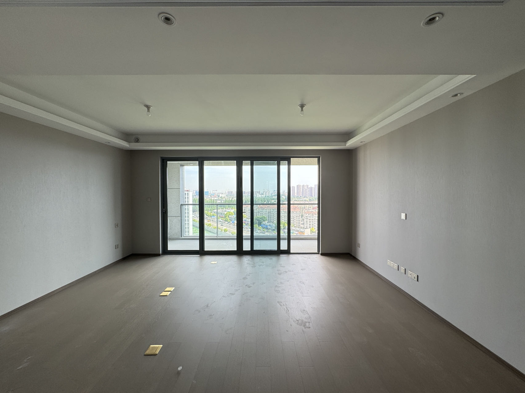 长泰滨河国际 3室2厅2卫 127.00m²