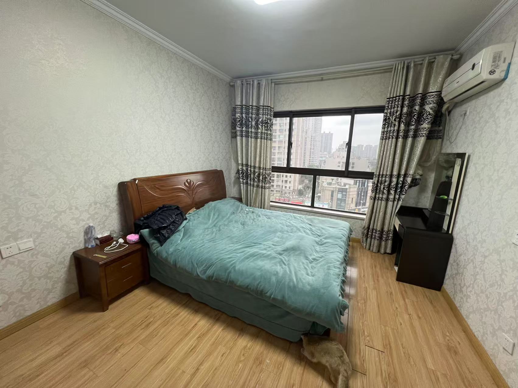 银洲·皇家花园 2室2厅1卫 115.00m²