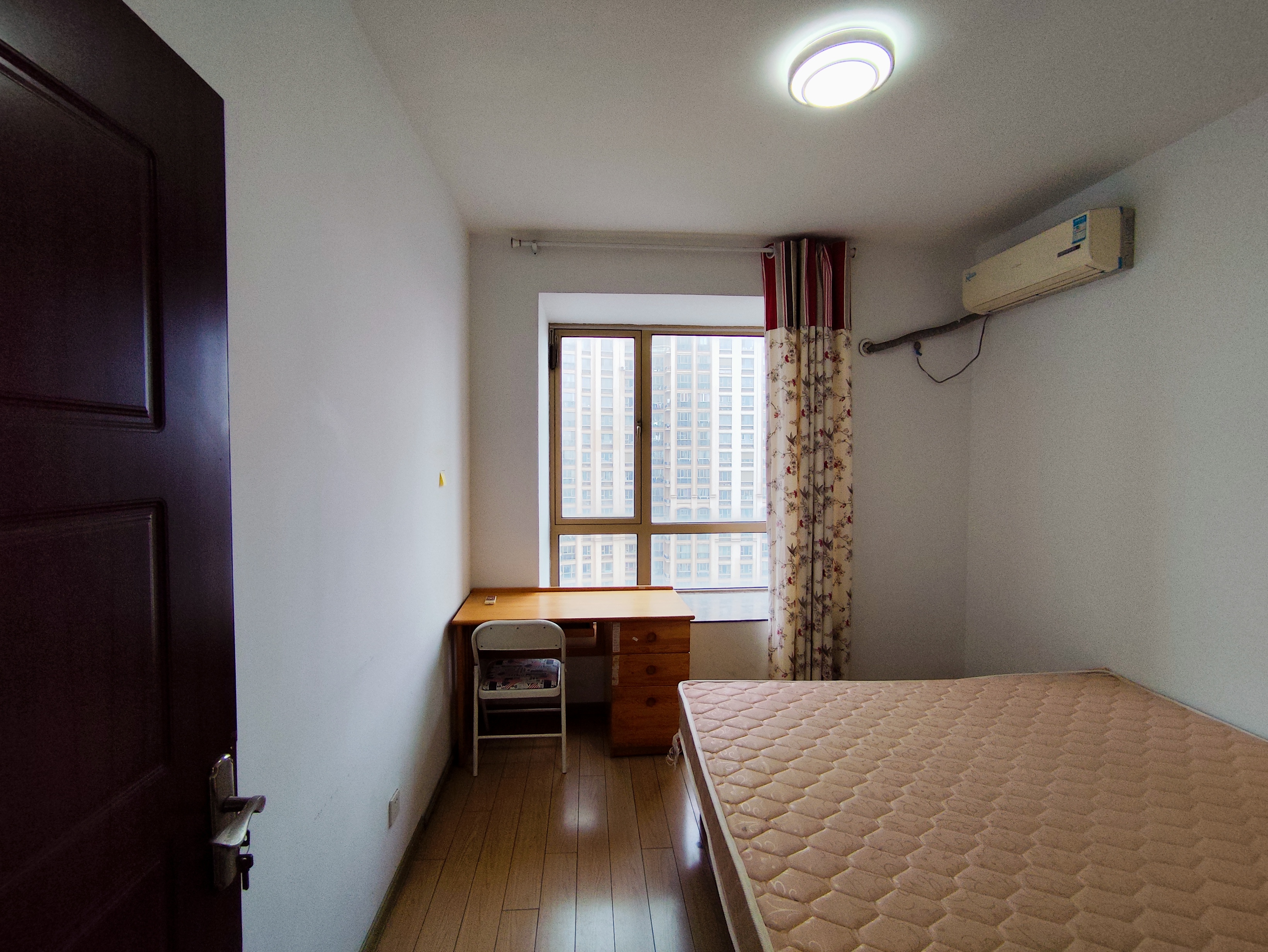 中南世纪花城 2室2厅1卫 115m&sup2;