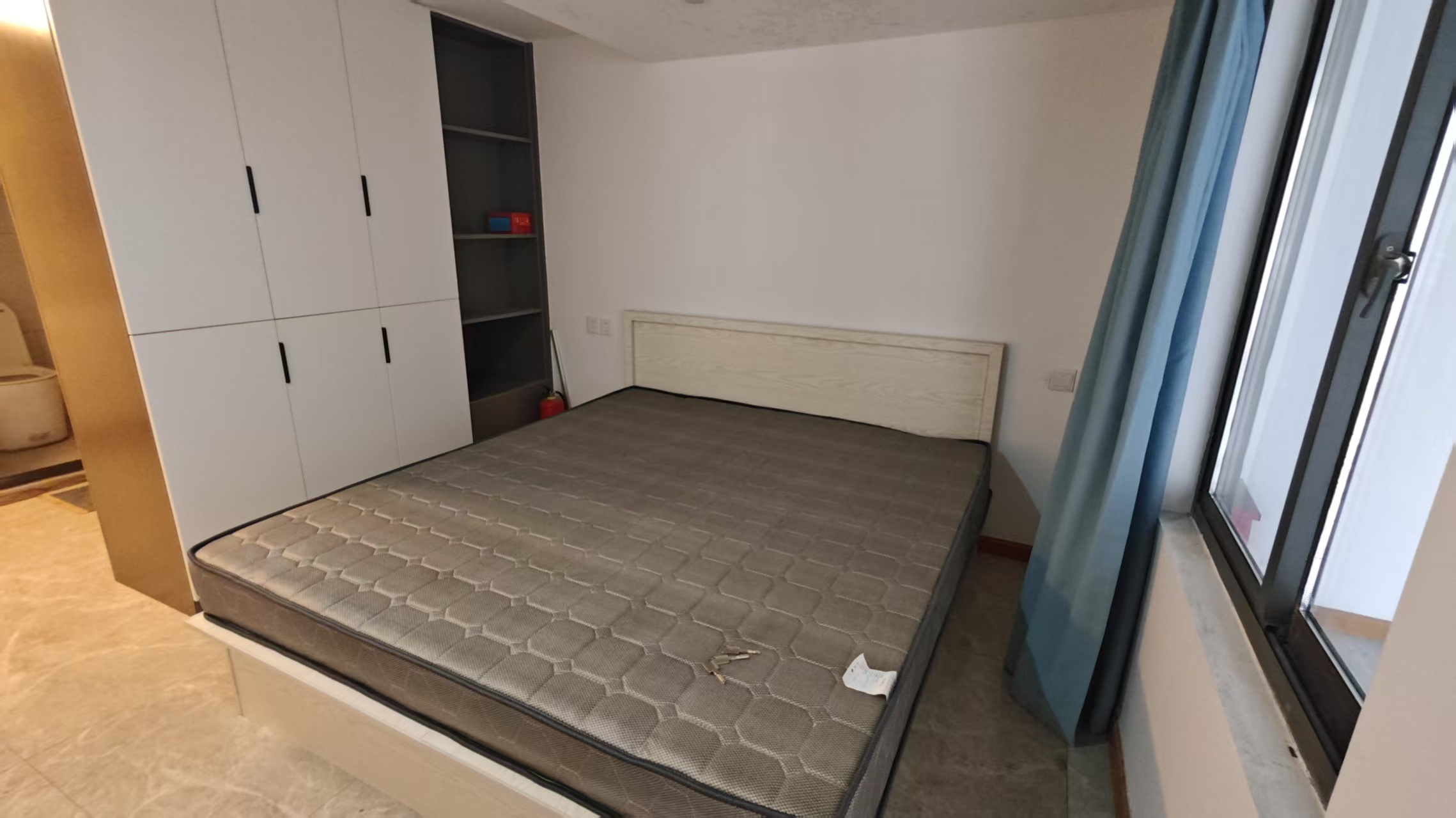 唐人公寓 1室1厅1卫 25m²