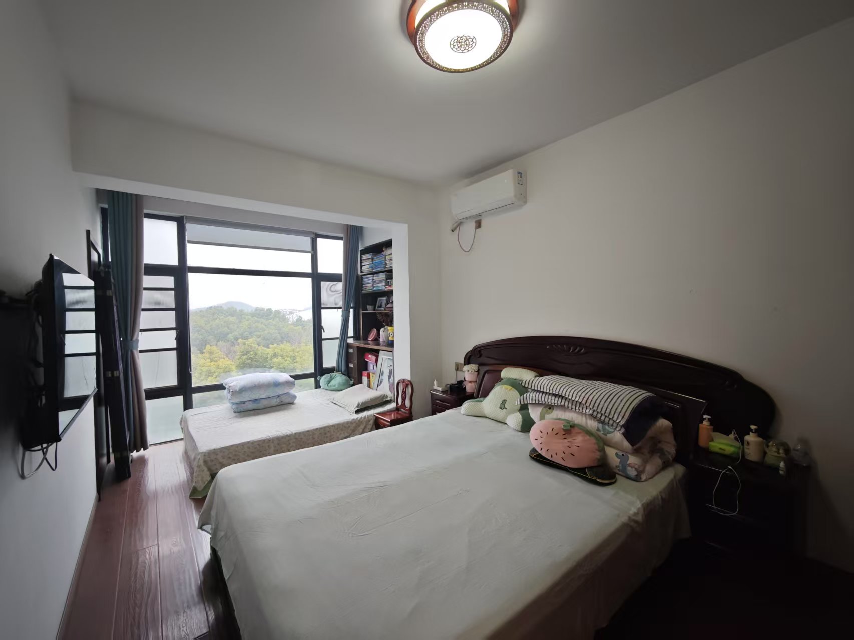 中南世纪城南区 1室1厅1卫 83.84m&sup2;