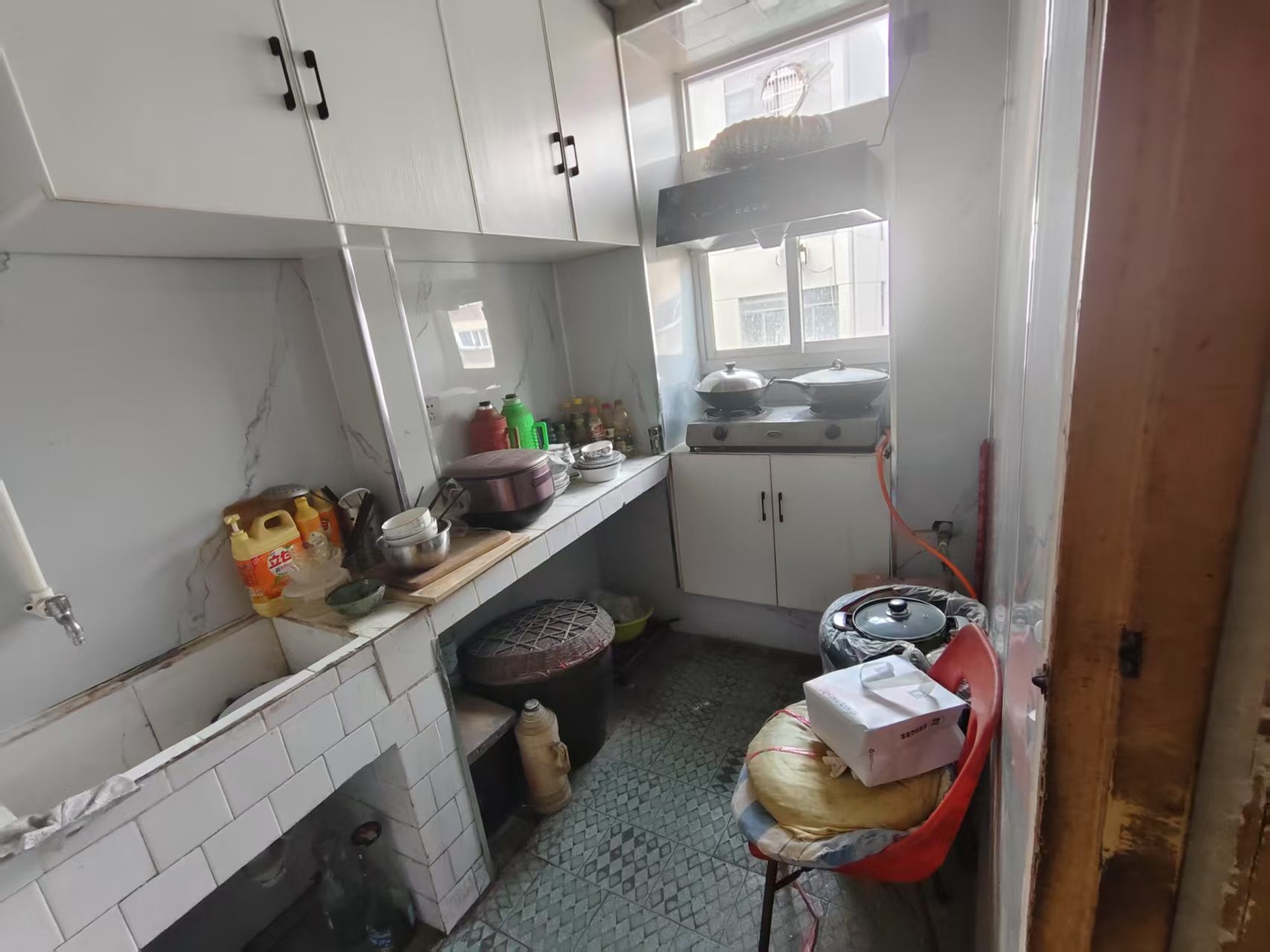 城港新村 2室1厅1卫 60m&sup2;