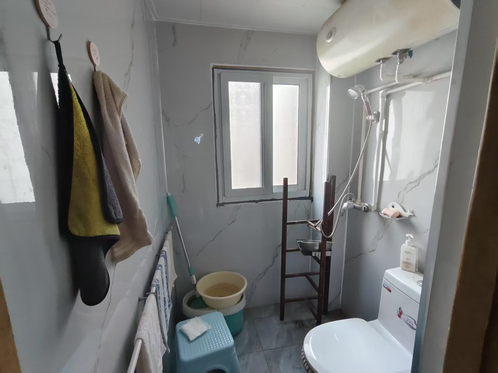 城港新村 2室1厅1卫 60m&sup2;
