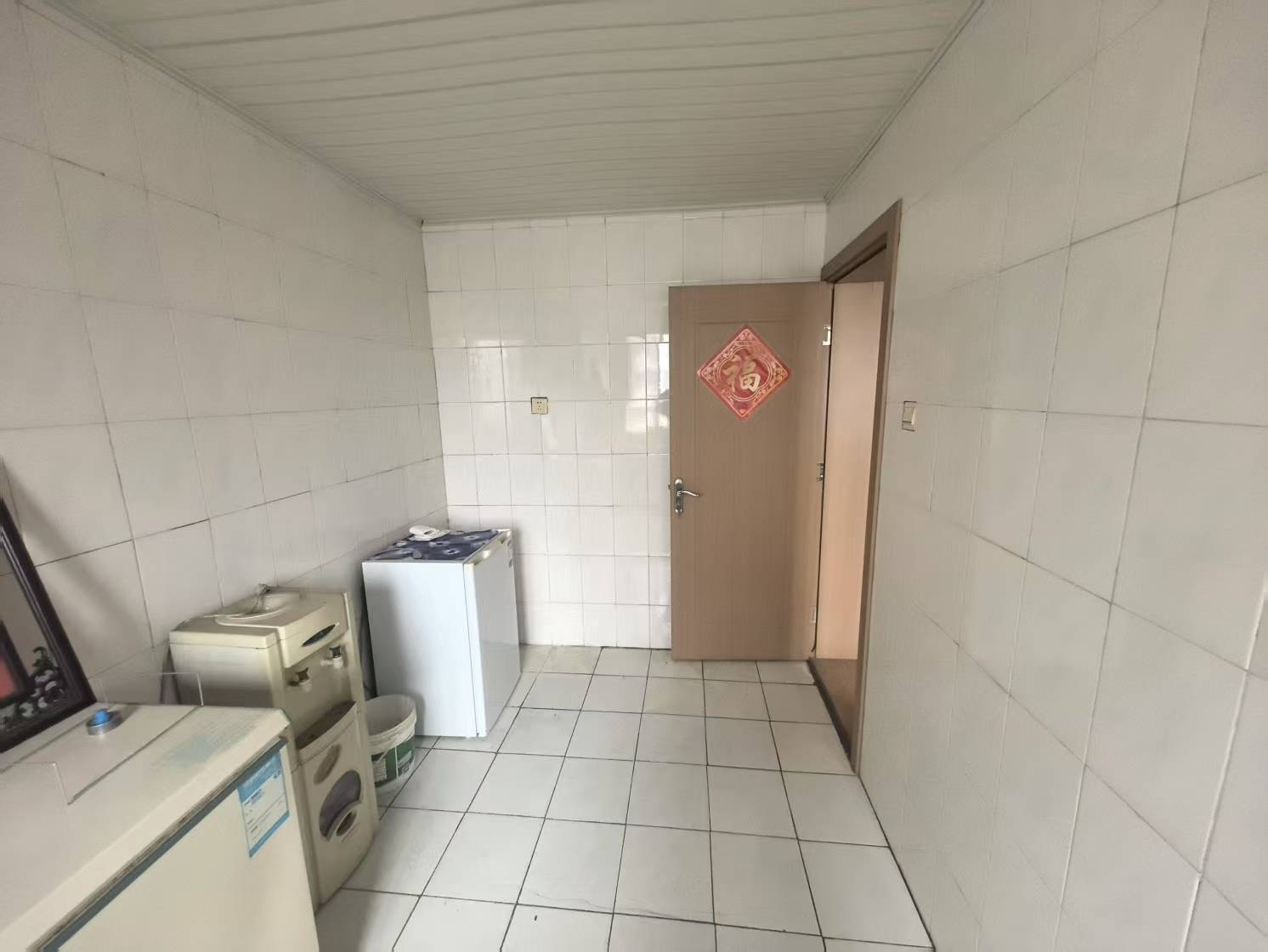 郭里园 2室1厅1卫 93.40m&sup2;