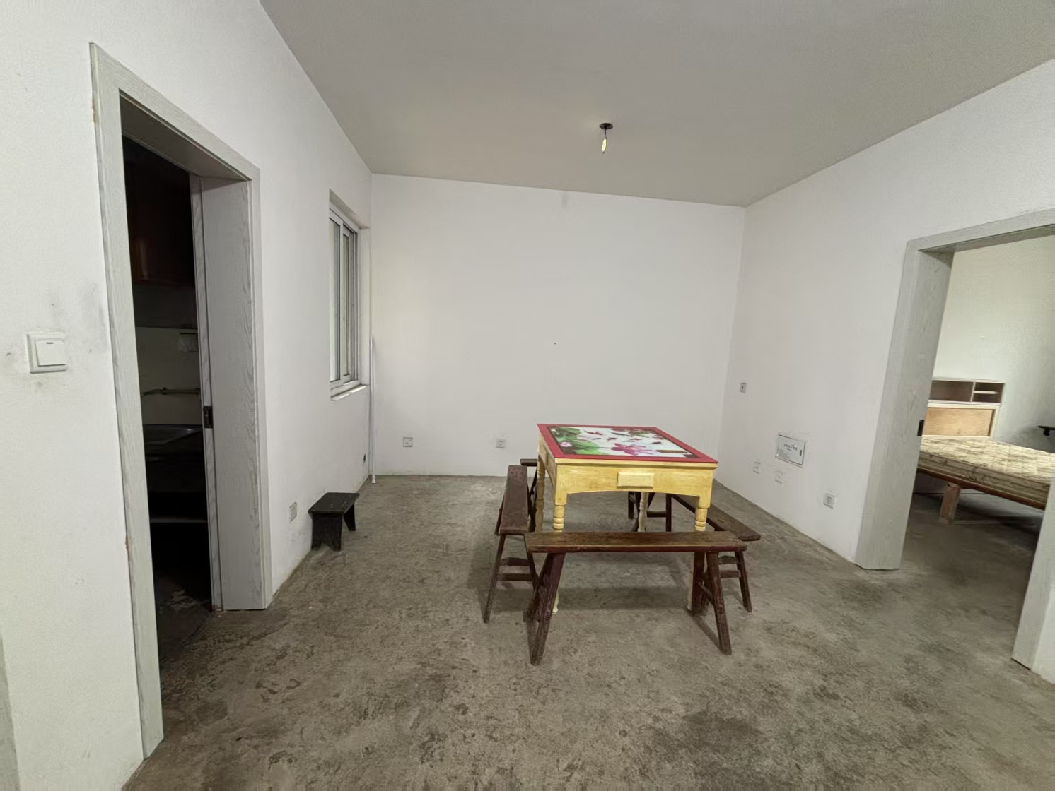 天香苑 2室2厅1卫 80m&sup2;