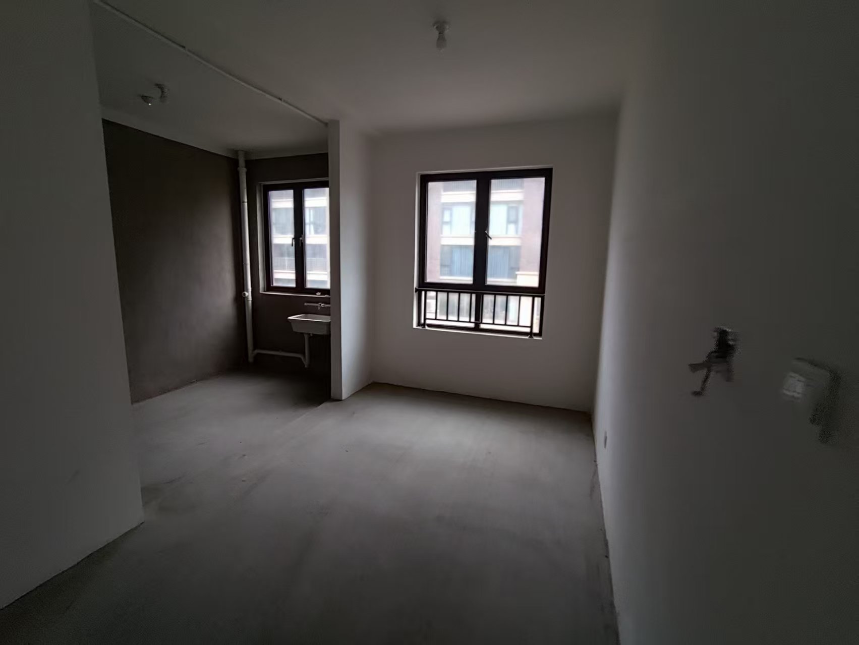 盛和九里香堤二期 4室2厅2卫 145.00m&sup2;