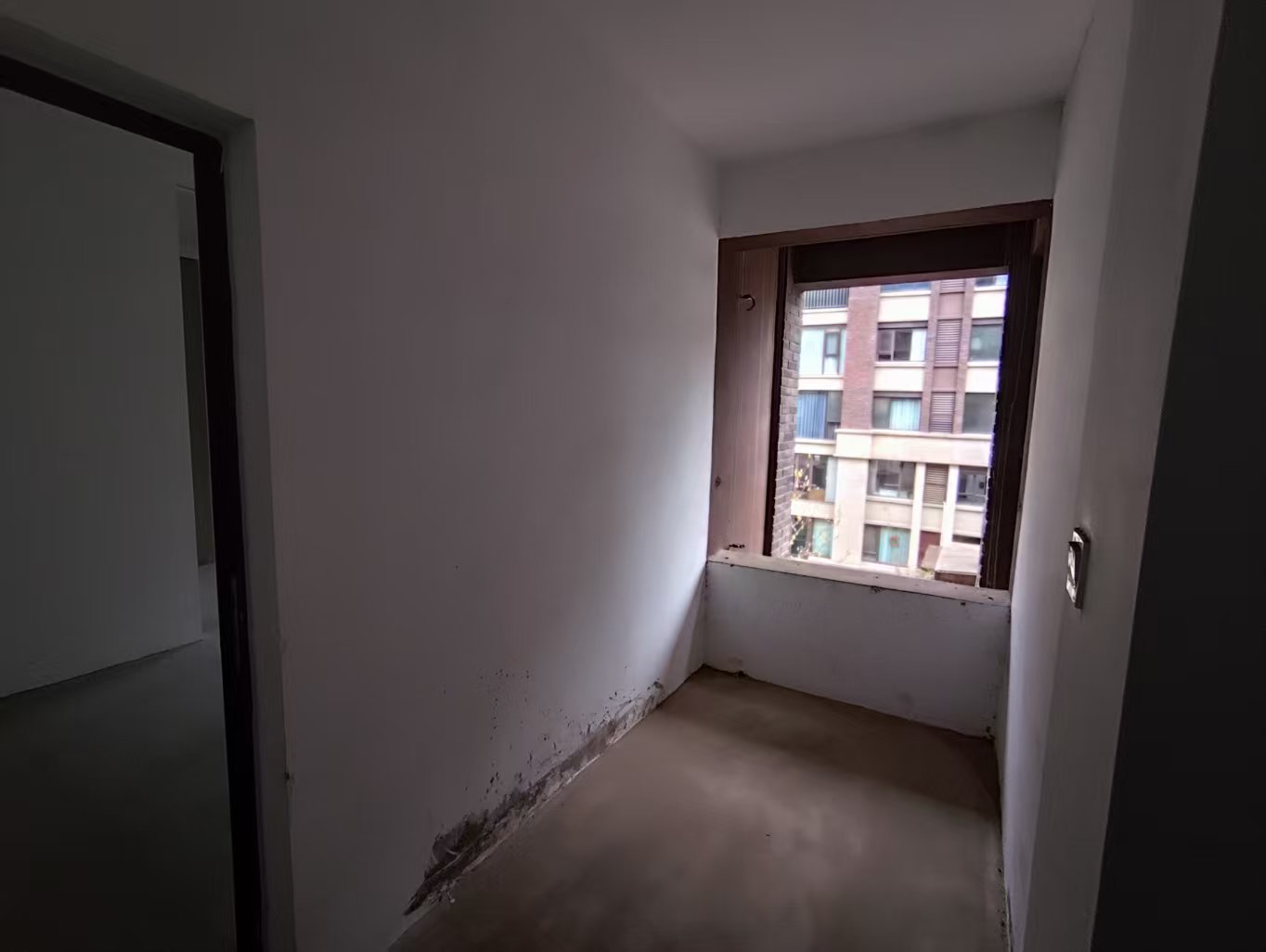 盛和九里香堤二期 4室2厅2卫 145.00m&sup2;