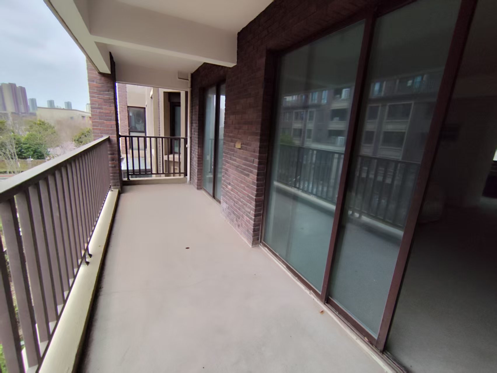盛和九里香堤二期 4室2厅2卫 145.00m&sup2;