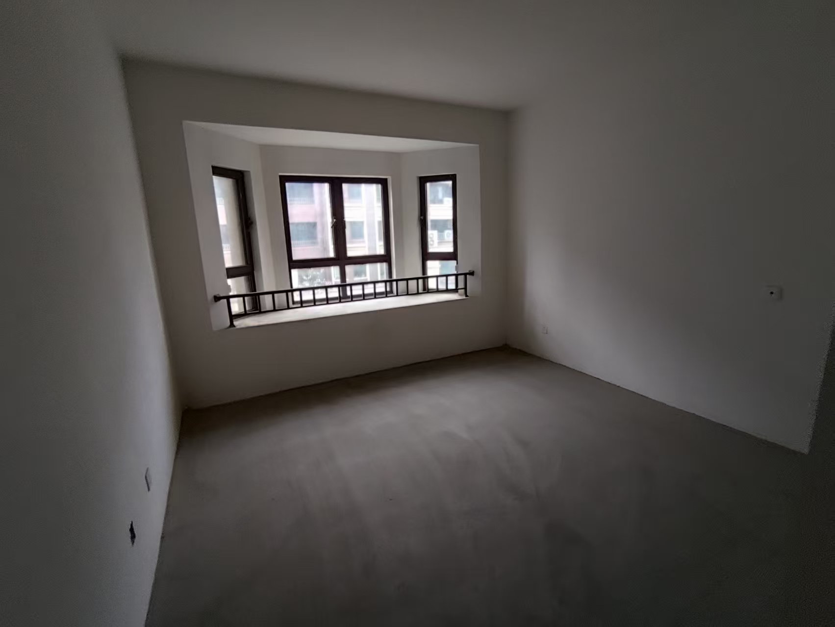盛和九里香堤二期 4室2厅2卫 145.00m&sup2;