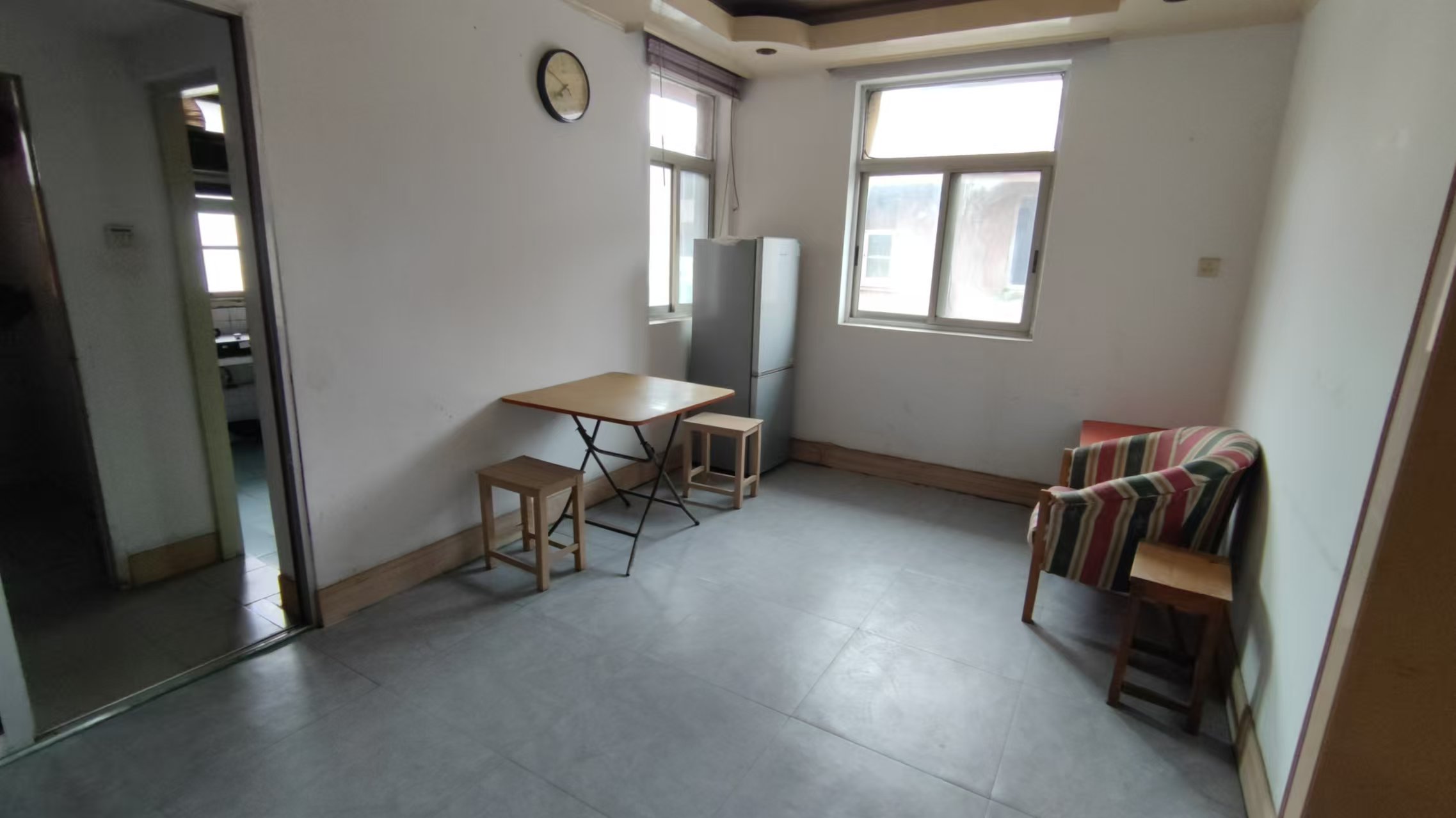 姚港路31号 2室1厅1卫 71.95m²