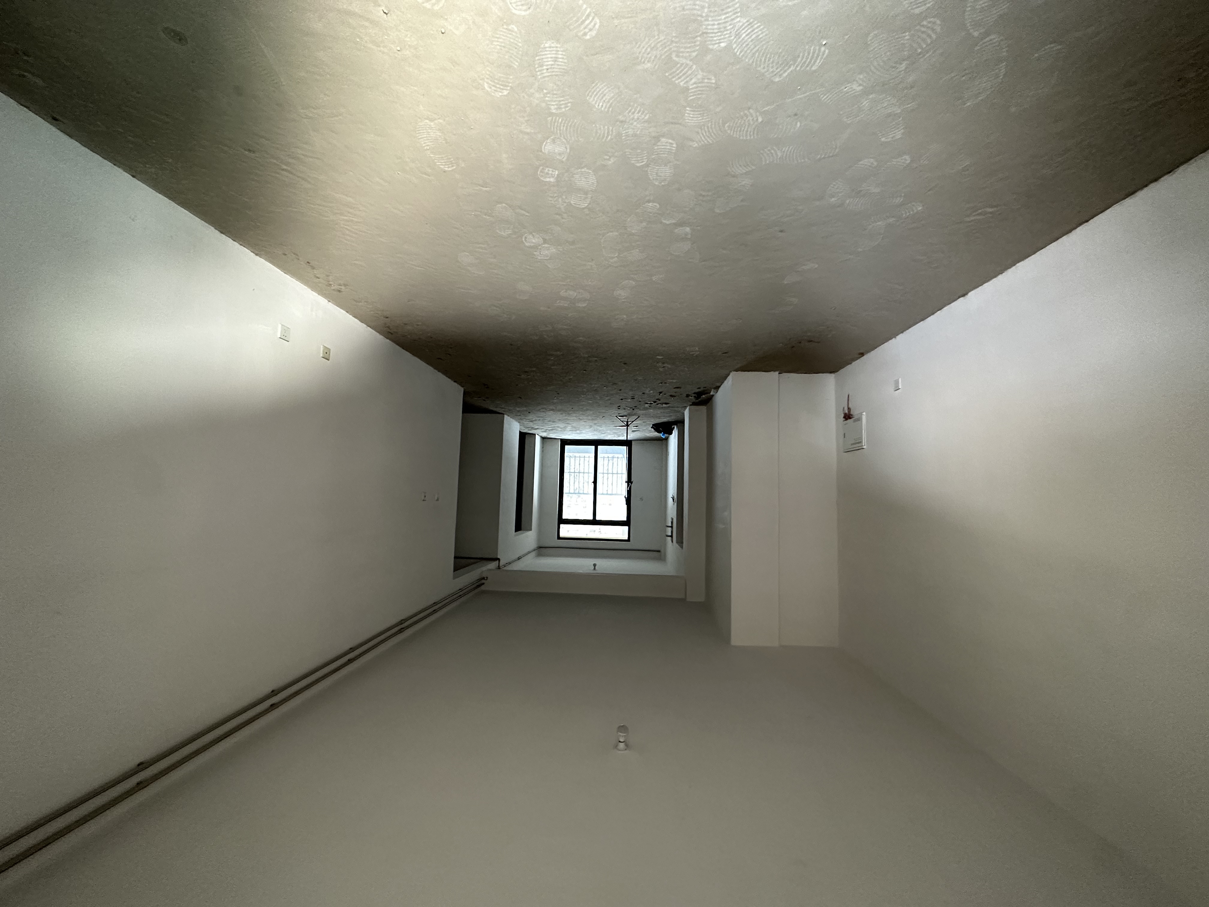 城市嘉苑电梯洋房大平层 4室2厅2卫 195.00m²