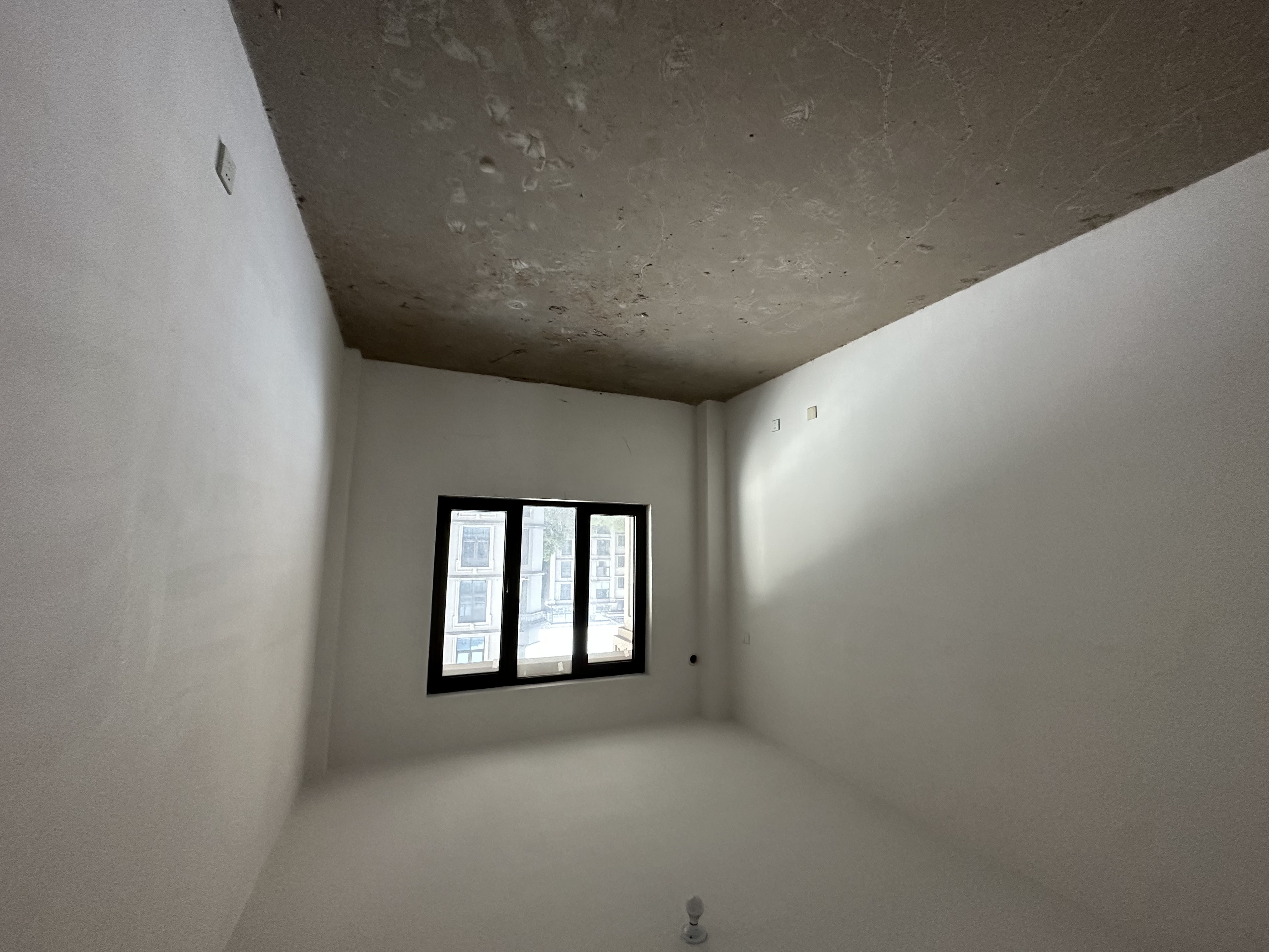 城市嘉苑电梯洋房大平层 4室2厅2卫 195.00m&sup2;