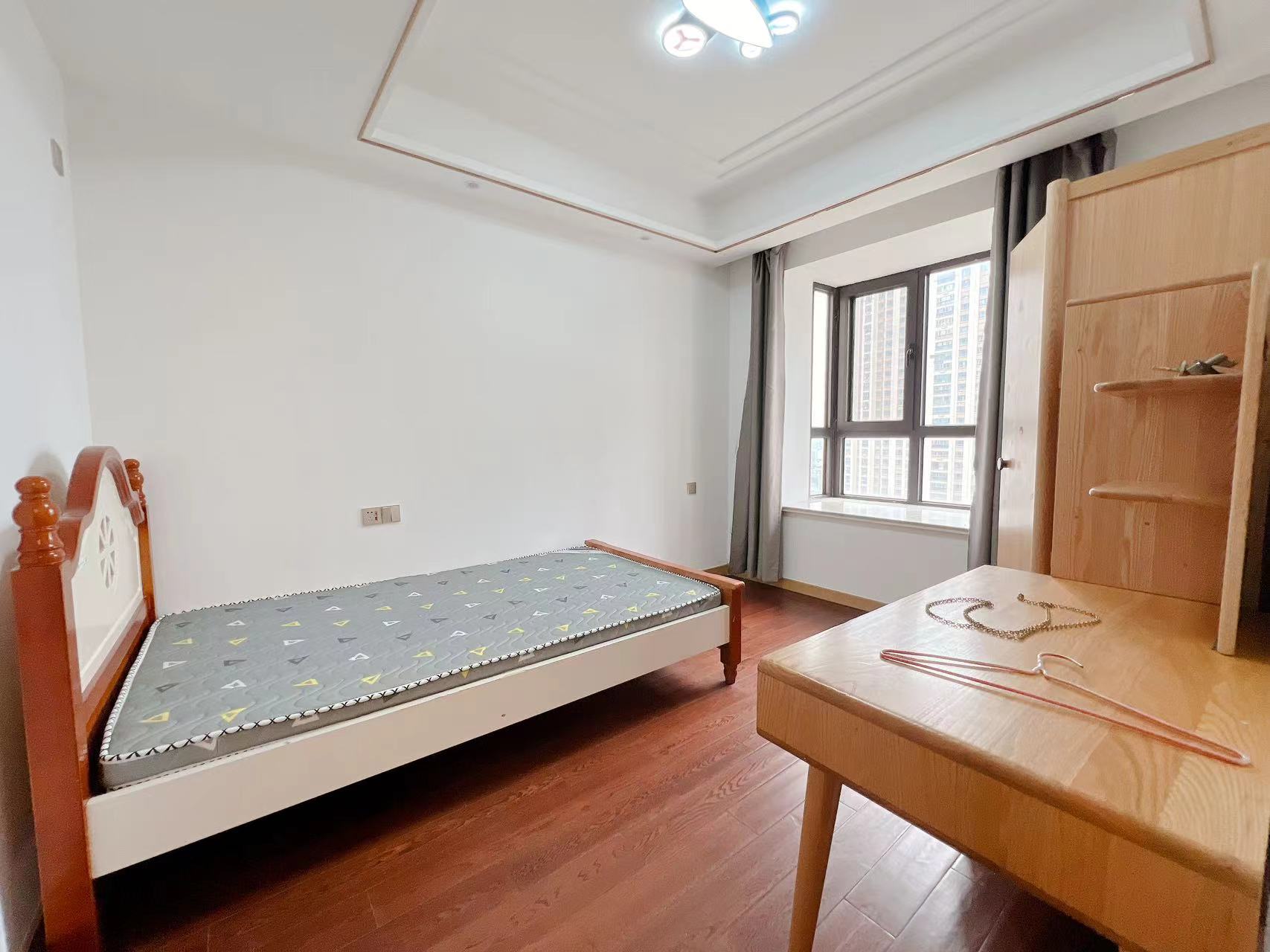 中南世纪花城三期 3室2厅2卫 129.84m&sup2;