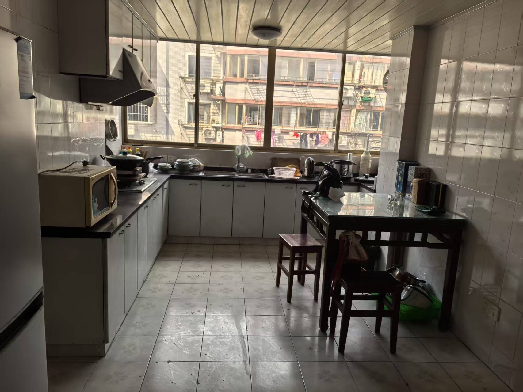 天都花苑 3室2厅1卫 138.42m&sup2;