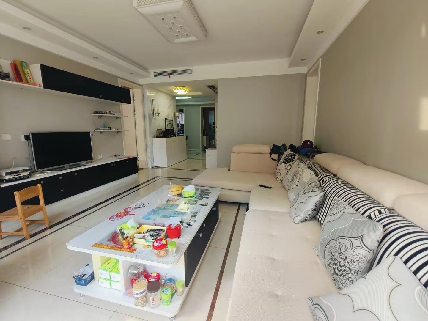桐墅湾 3室2厅2卫 139.2m²