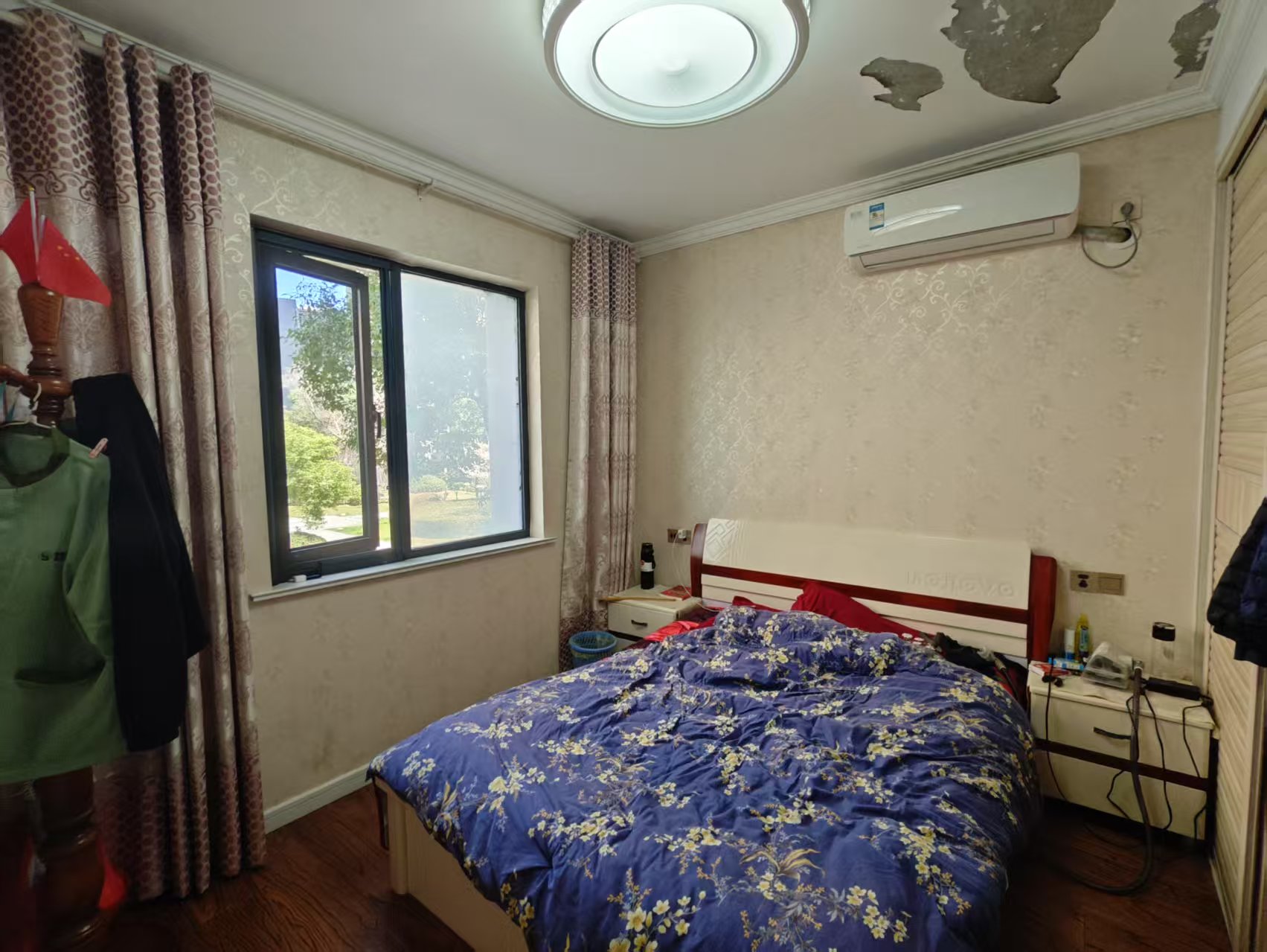 中港城世家 4室2厅2卫 175.58m&sup2;
