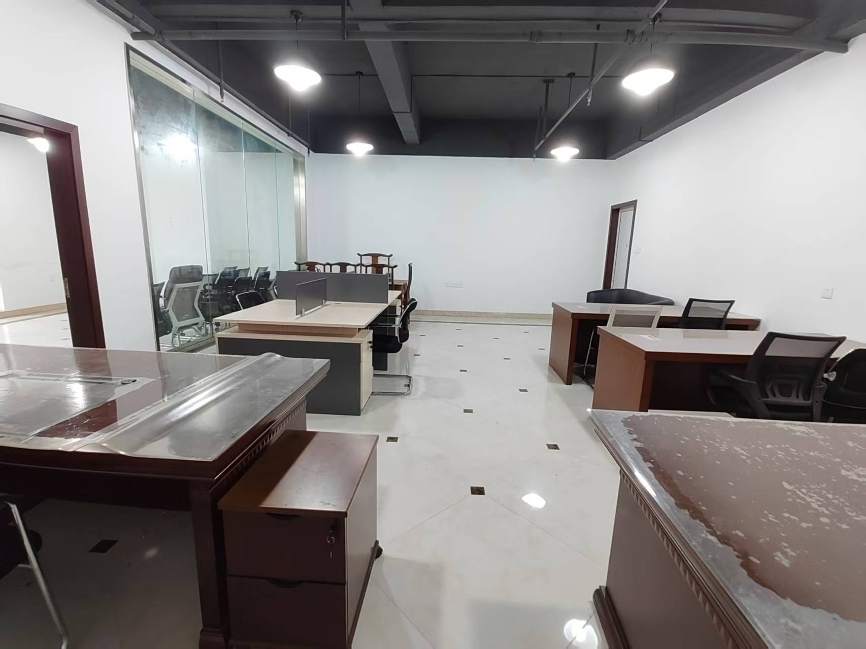 华强城二期 1室1厅1卫 125m&sup2;