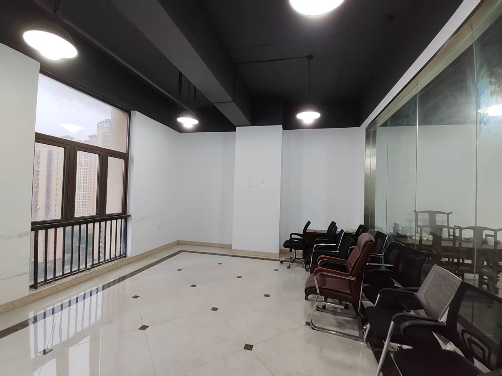 华强城二期 1室1厅1卫 125m&sup2;