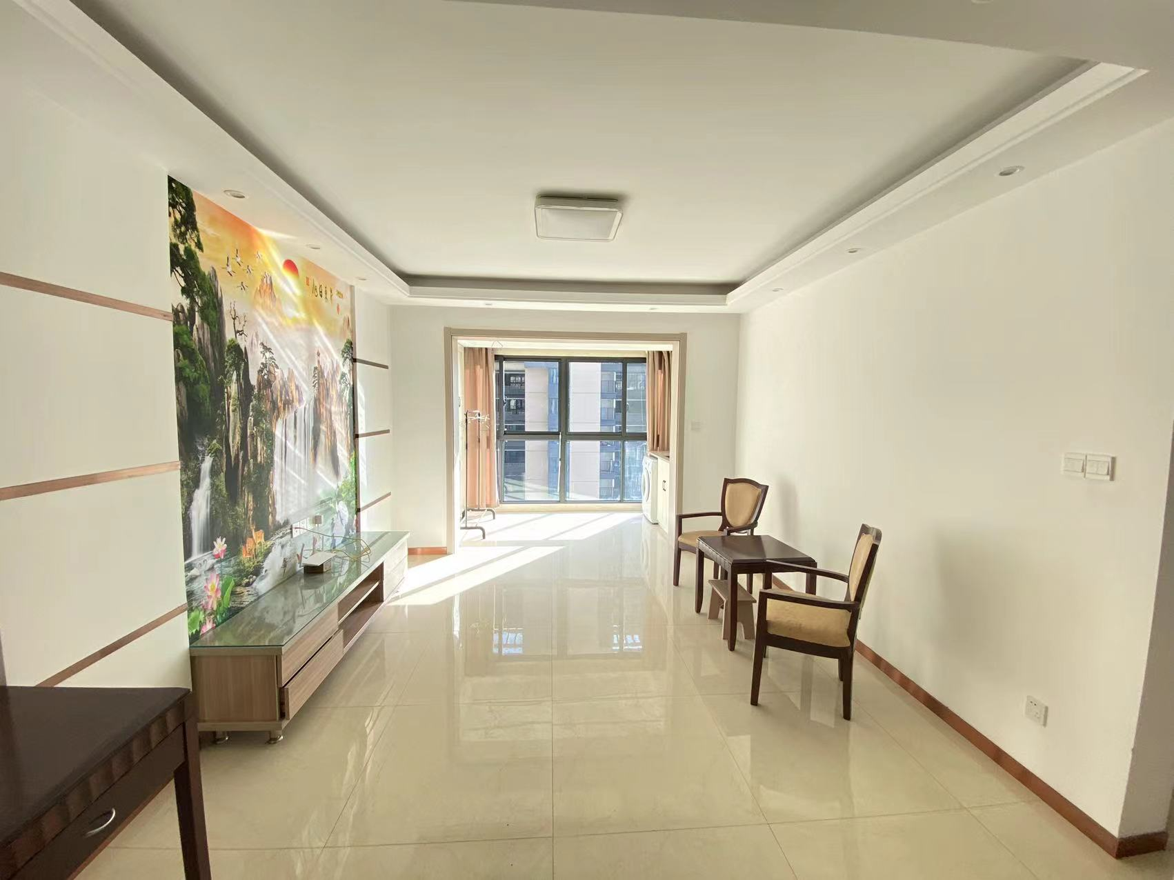 南山国际社区 3室2厅1卫 98.06m²