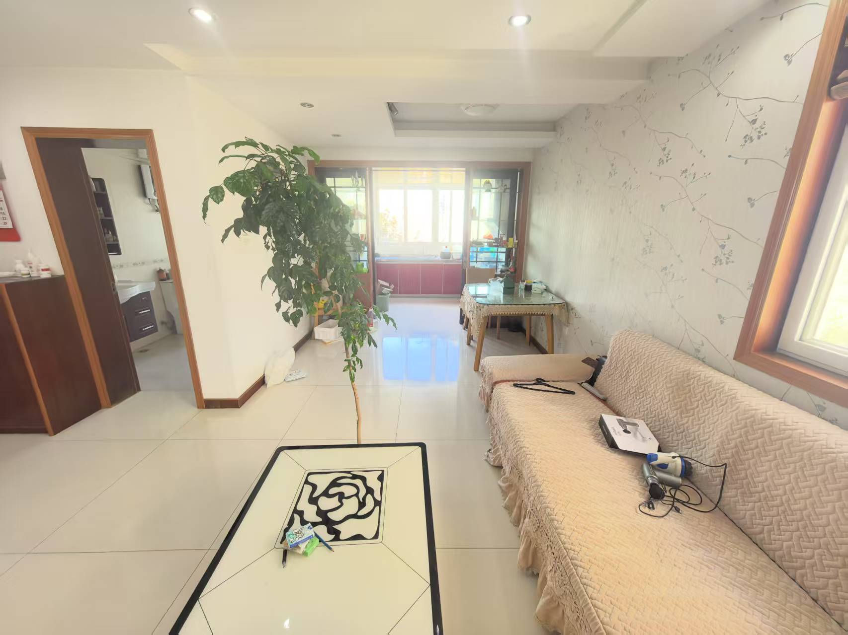 怡园新苑 2室2厅1卫 92m&sup2;
