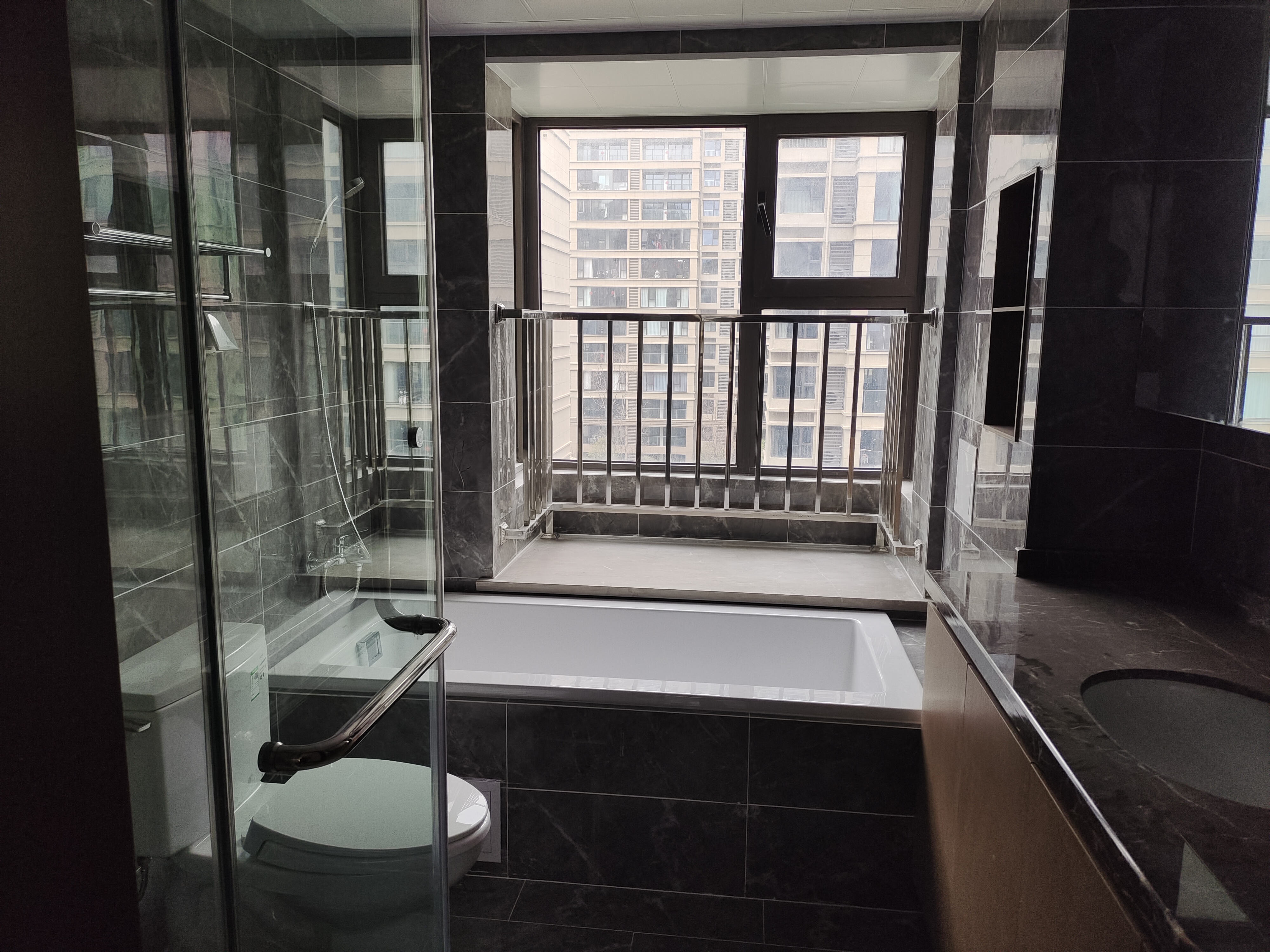 远创宸樾 4室2厅2卫 136.58m&sup2;